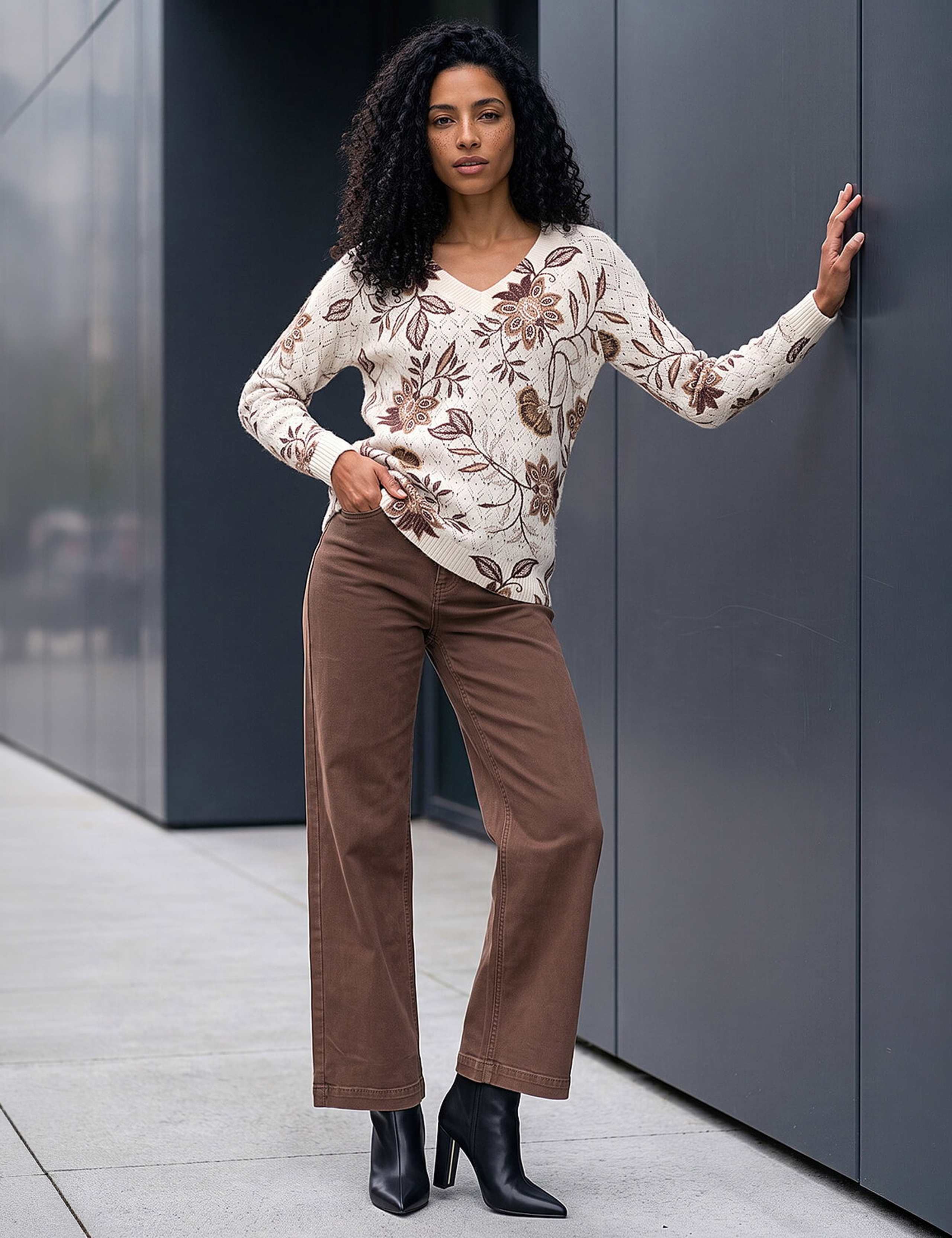 Floral V-Neck Jumper 2 of 4