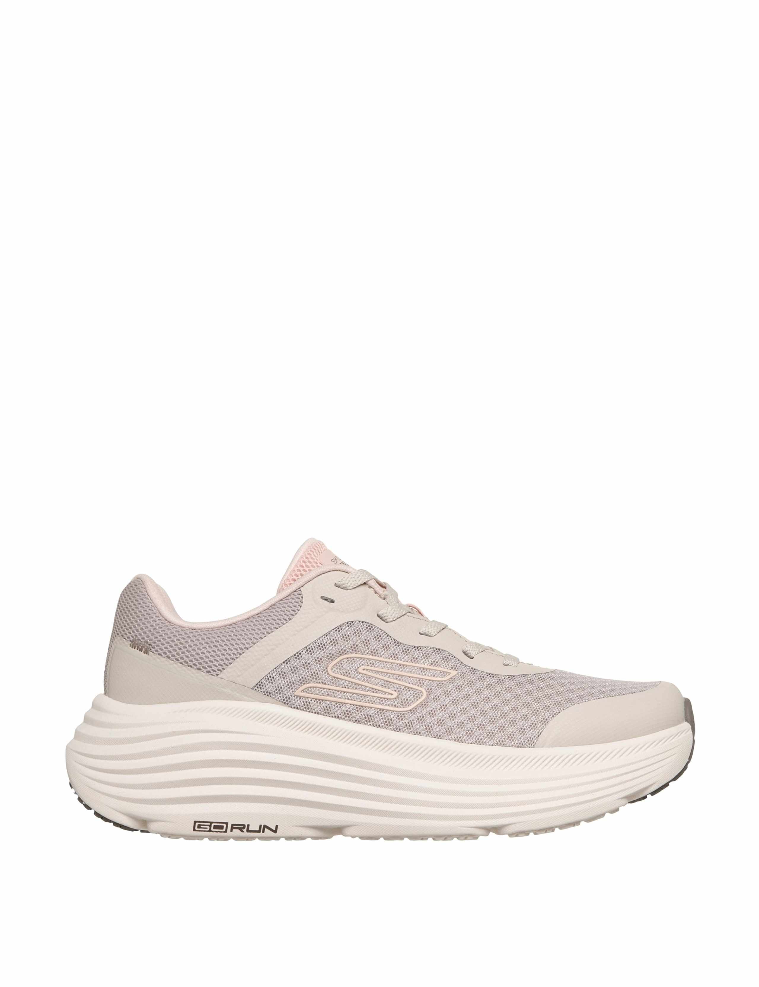 Max Cushioning Endeavour Running Trainers 1 of 4