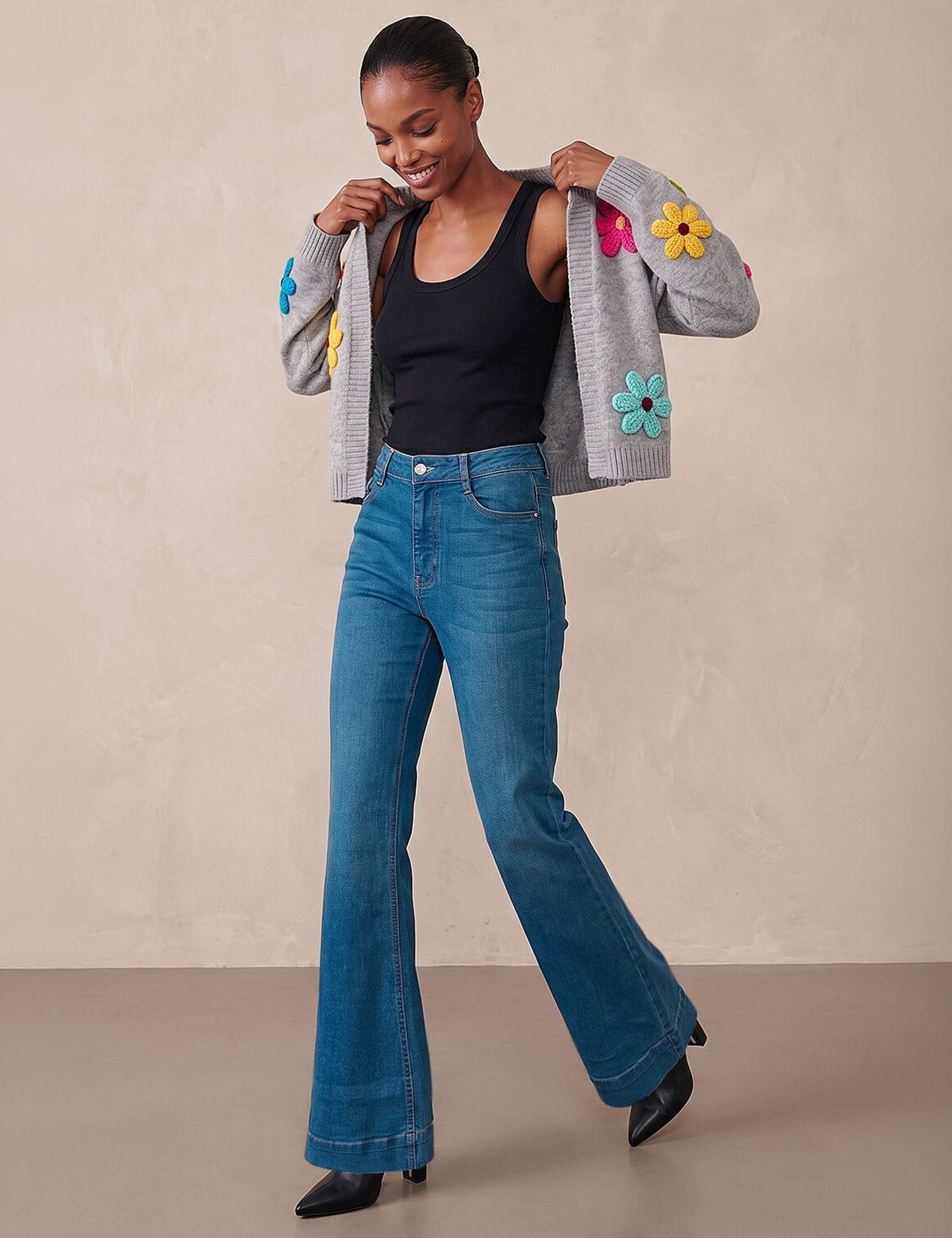High Waisted Stretch Flared Jeans 2 of 4