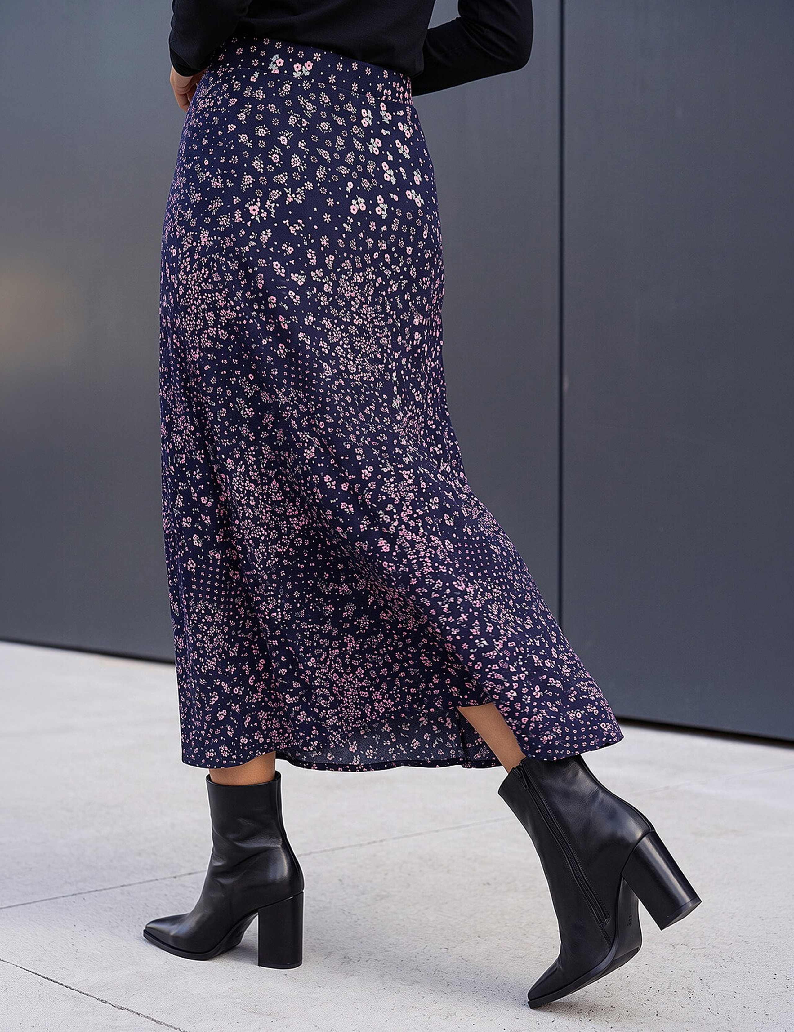 Jersey Floral Midi Skirt 3 of 4
