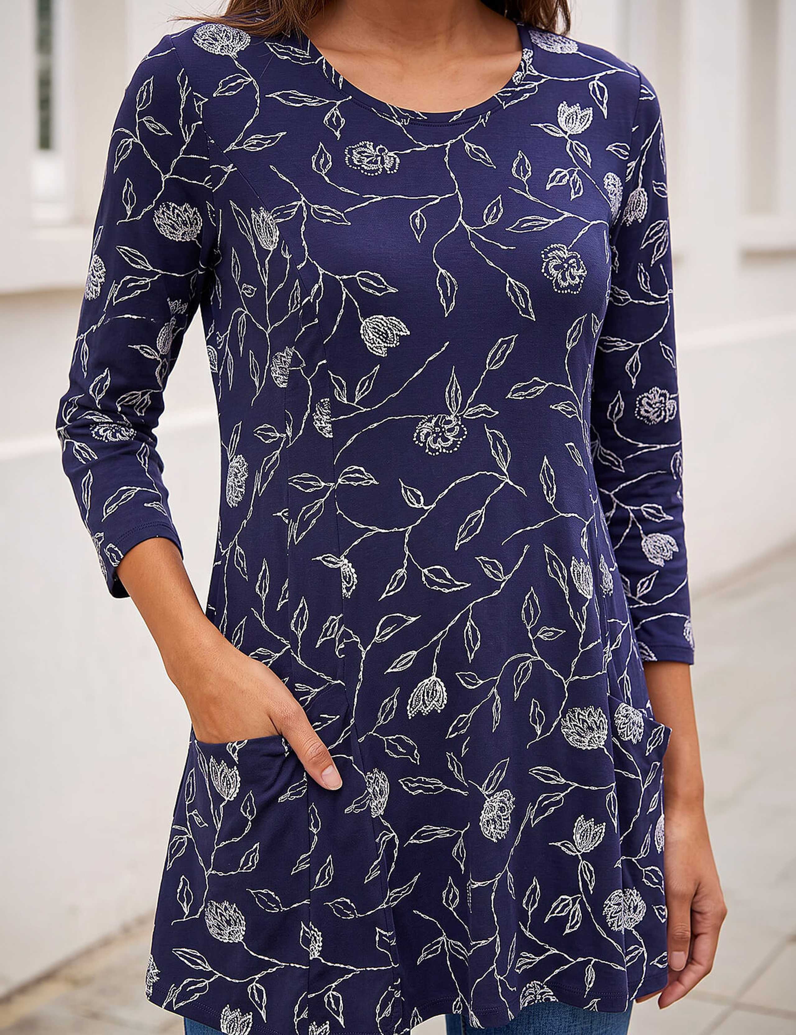 Jersey Floral Pocket Tunic 4 of 4