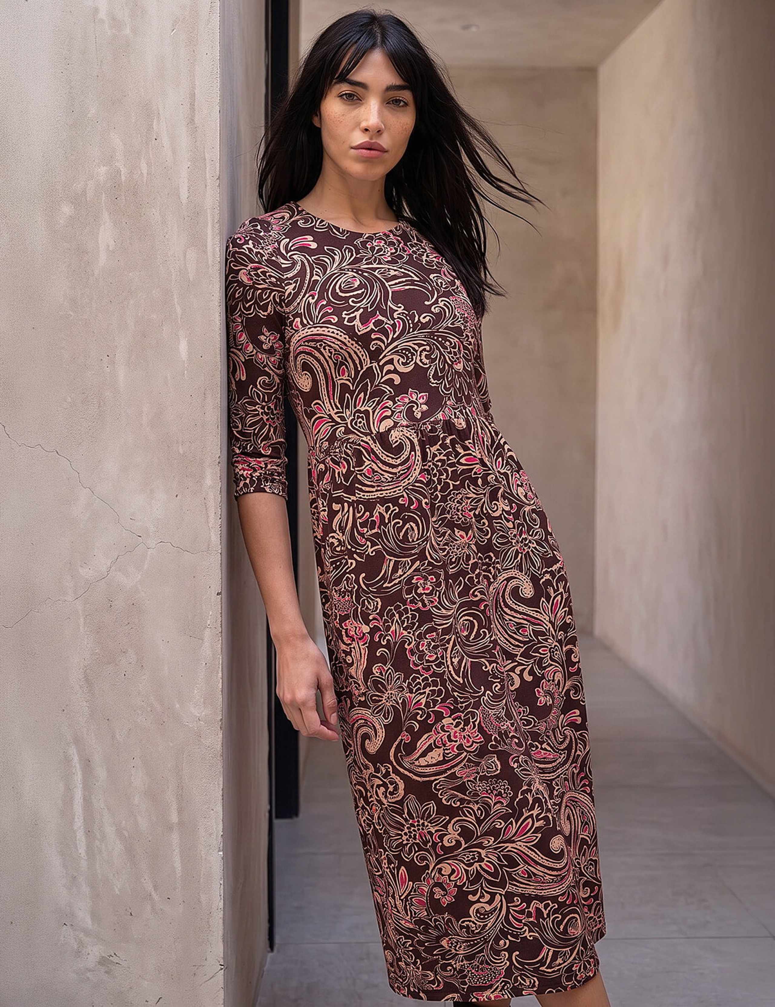 Petite Floral Round Neck Midi Dress 2 of 4