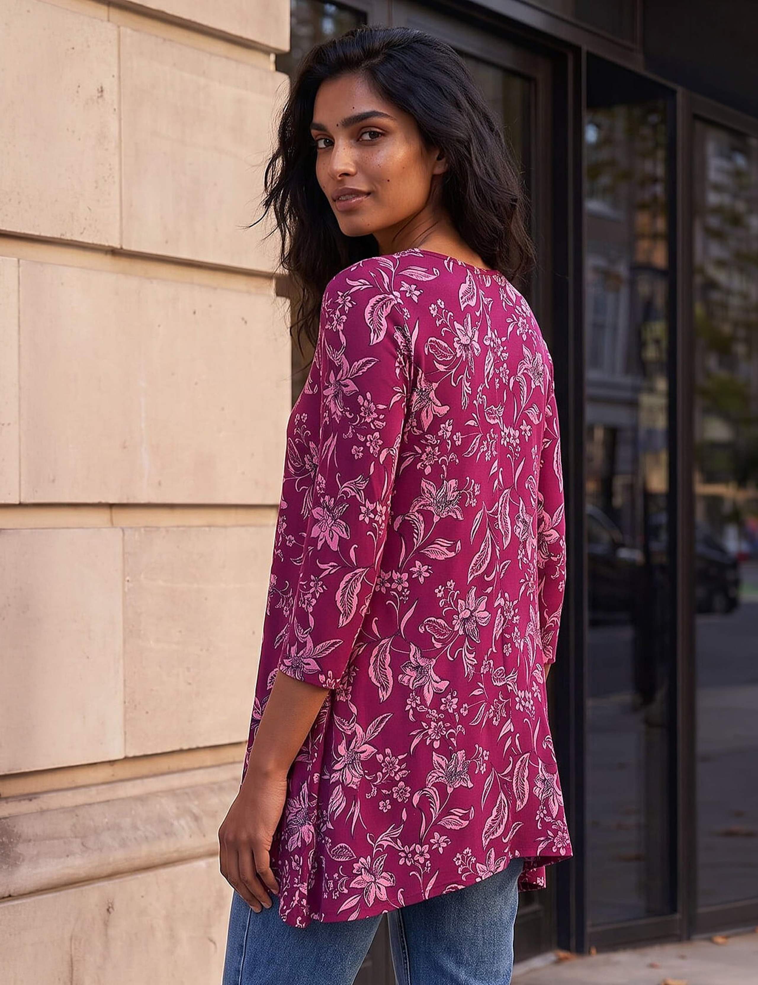 Jersey Floral Handkerchief Hem Tunic Top 3 of 4
