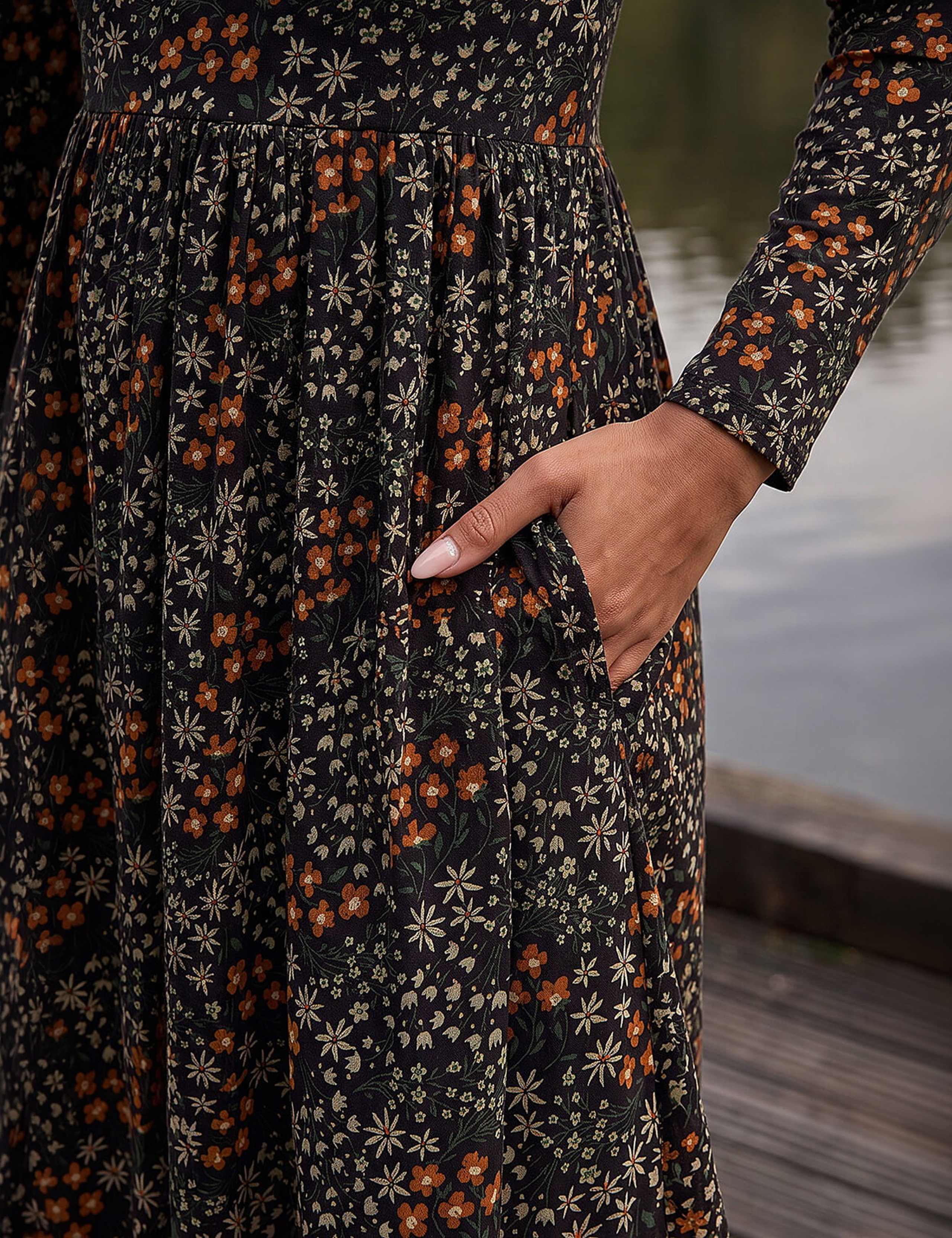 Jersey Floral Midi Dress 4 of 4