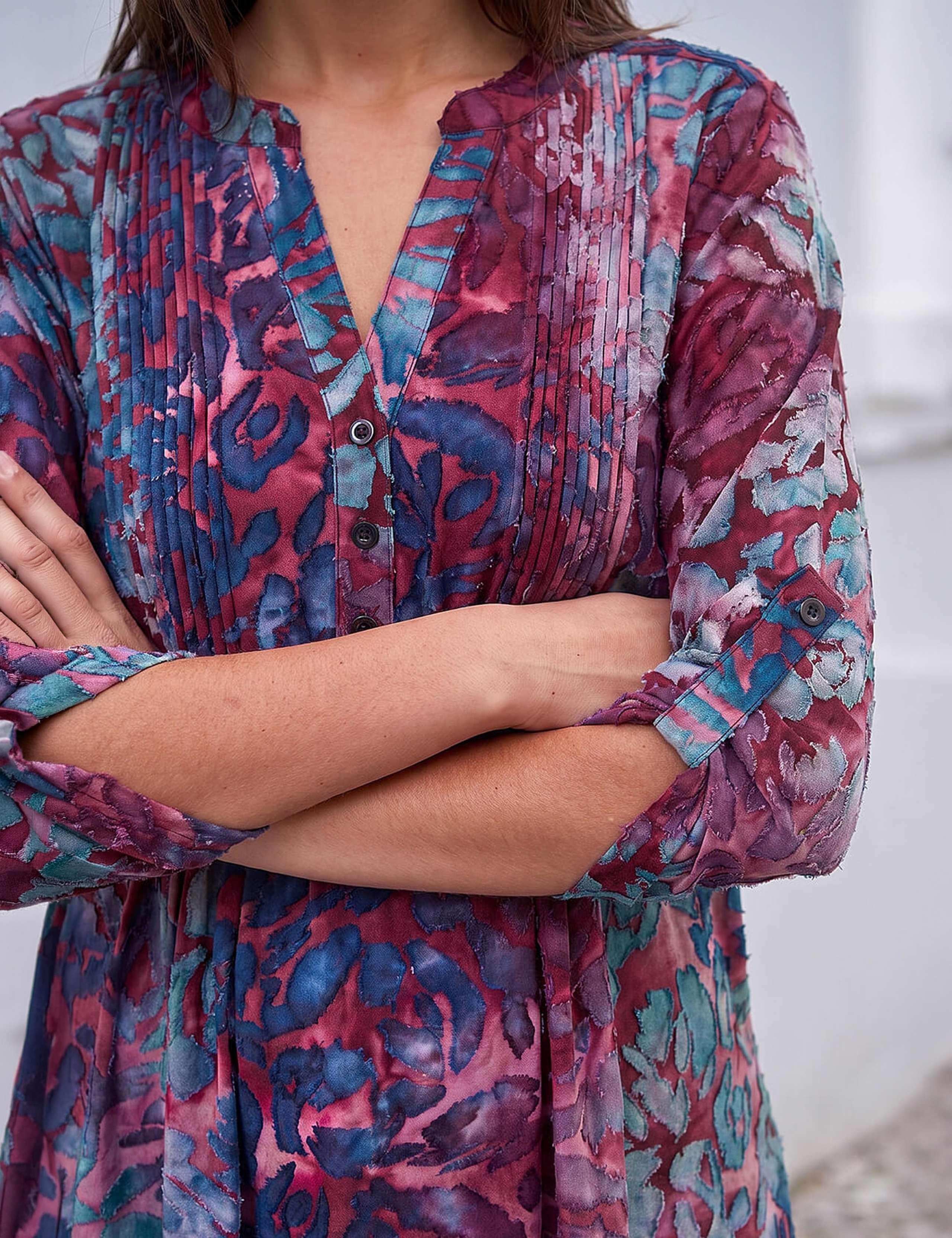 Jersey Textured Burnout Print Pintuck Shirt 4 of 4