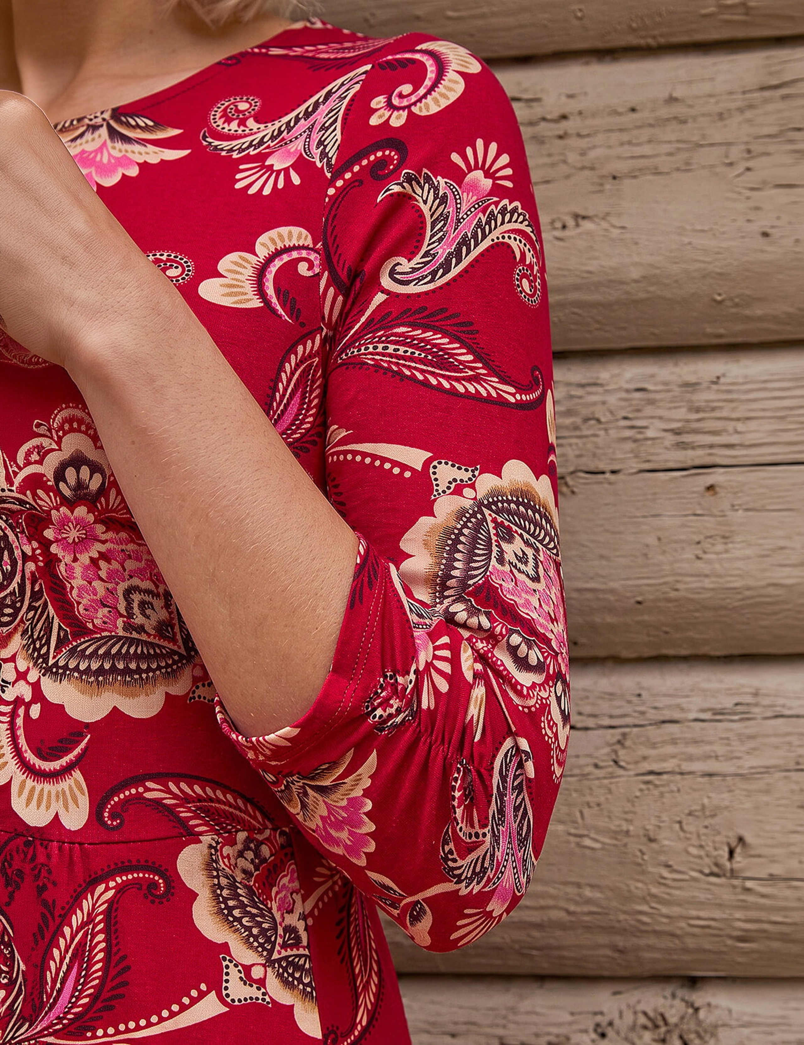 Petite Floral Round Neck Midi Dress 4 of 4