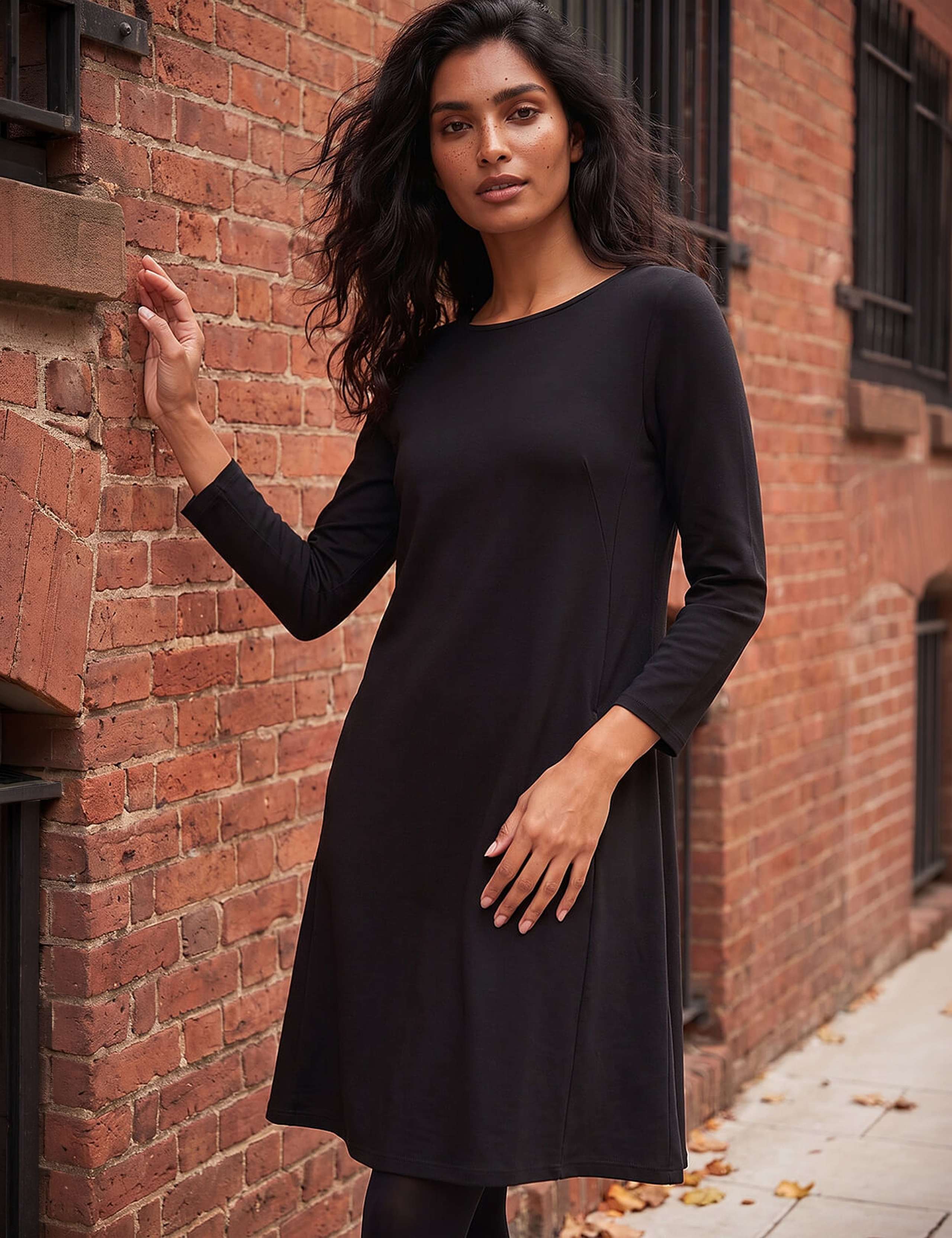 Jersey Knee Length Swing Dress 2 of 4