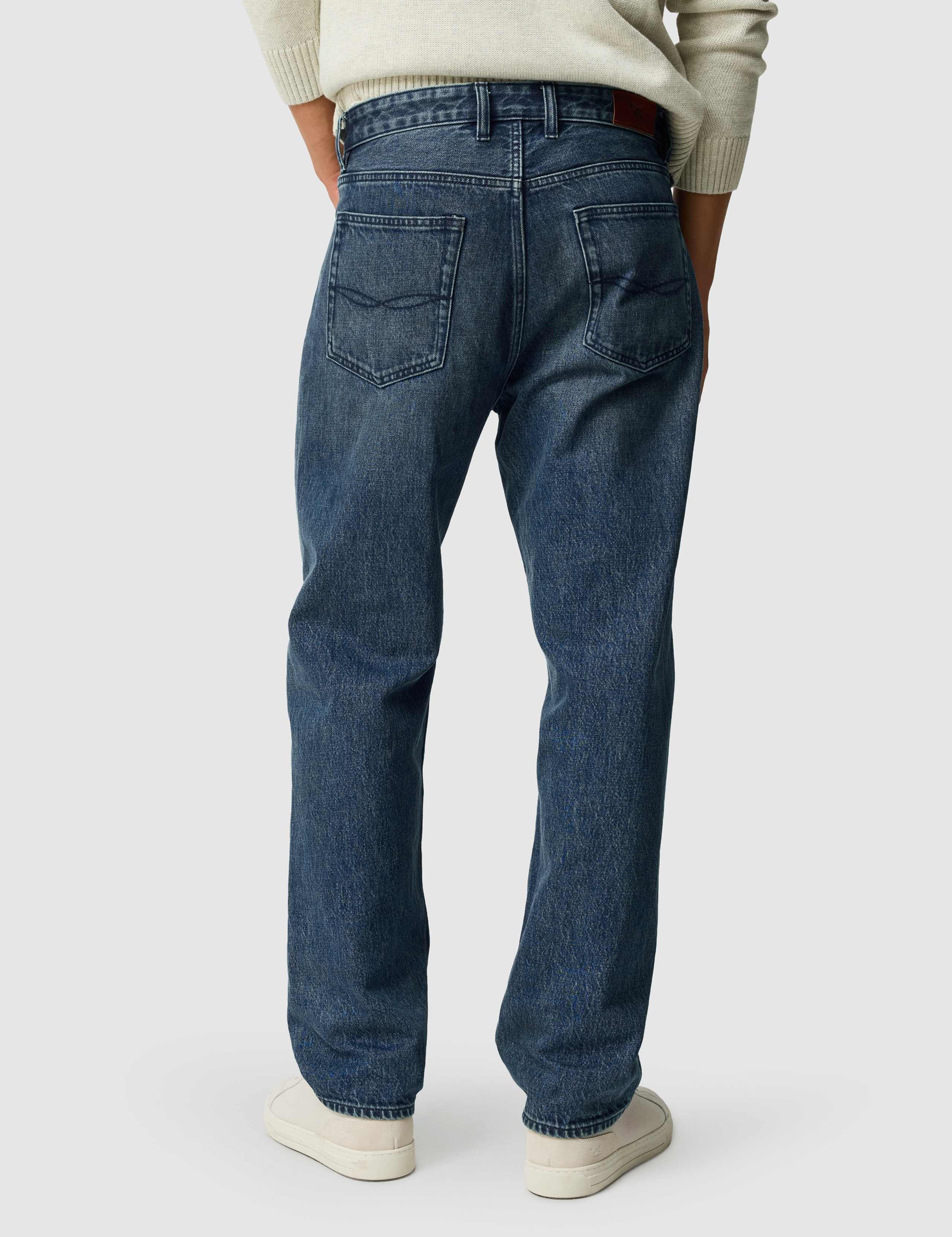 Loose Fit Jeans With Vintage Wash 3 of 7