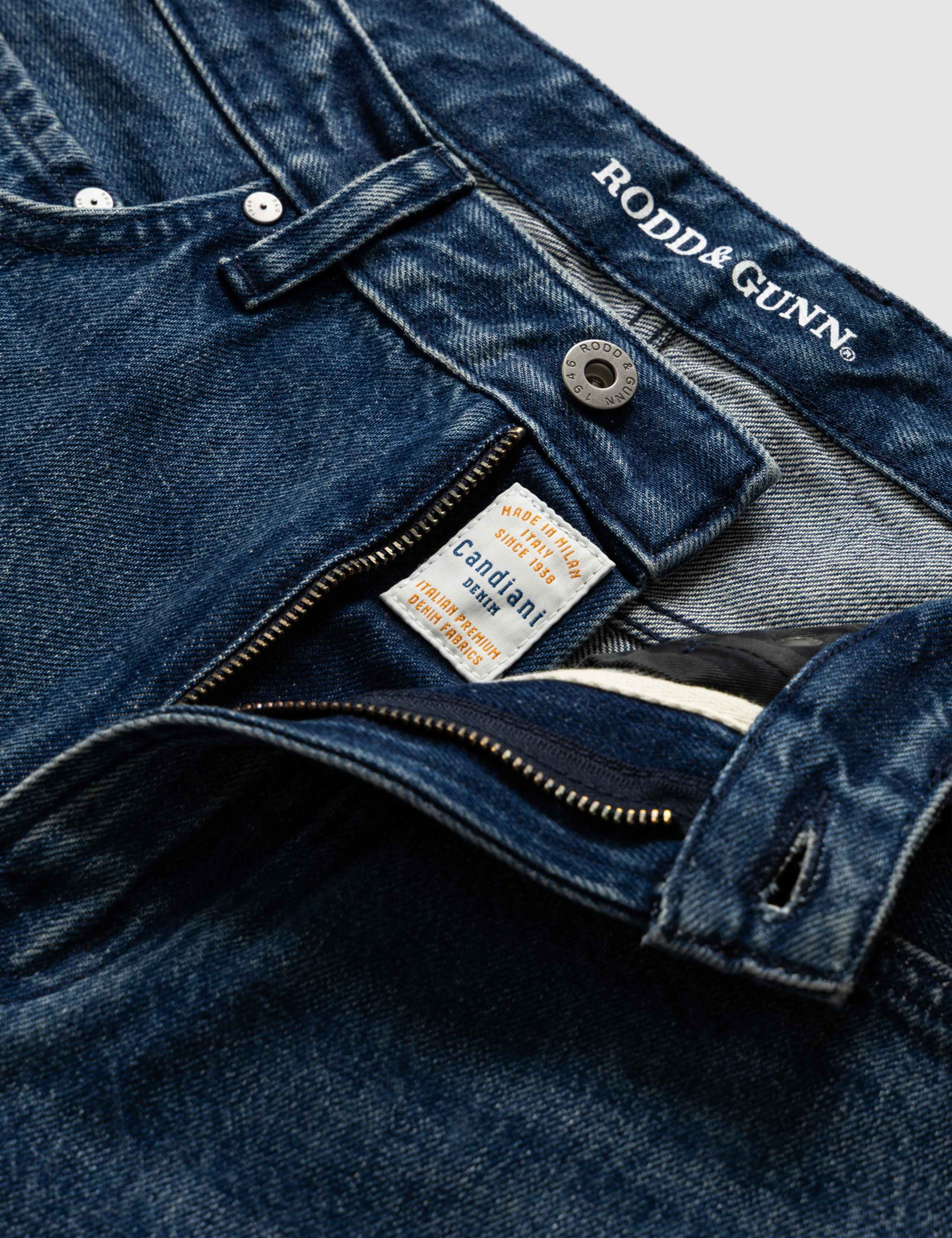 Loose Fit Jeans With Vintage Wash 5 of 7