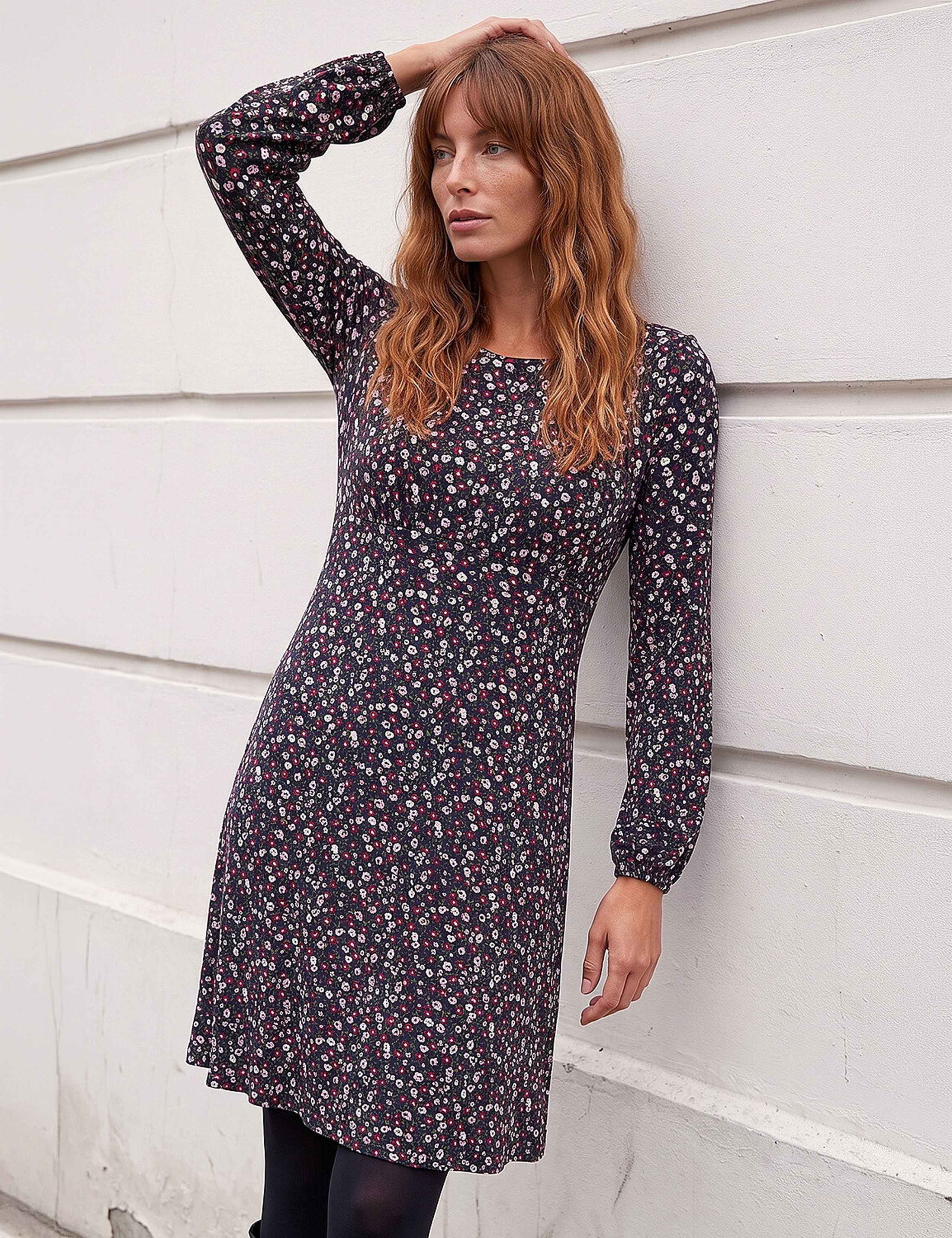 Jersey Ditsy Floral Knee Length Skater Dress 2 of 4