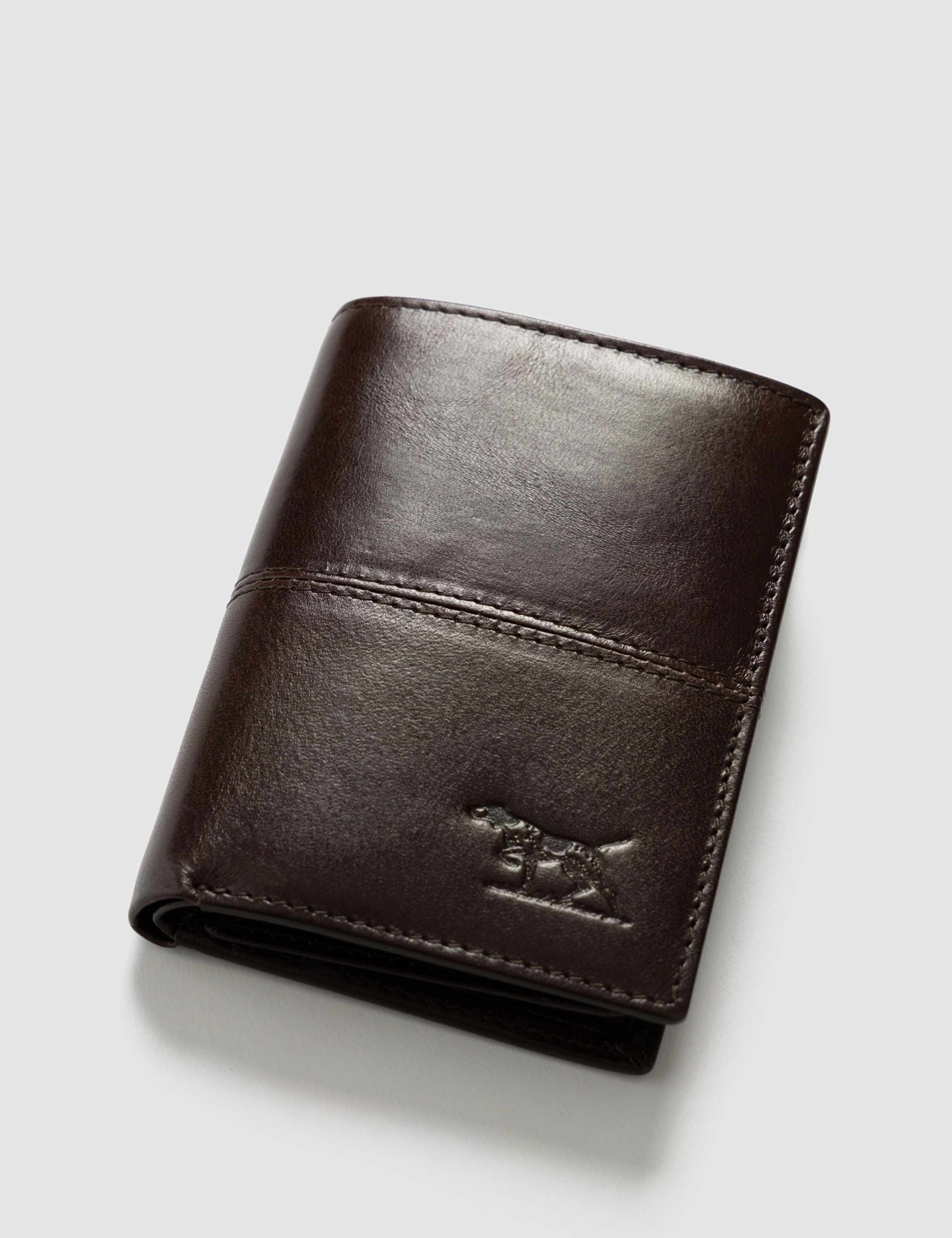 Leather Bifold Wallet with RFID Protection 5 of 5