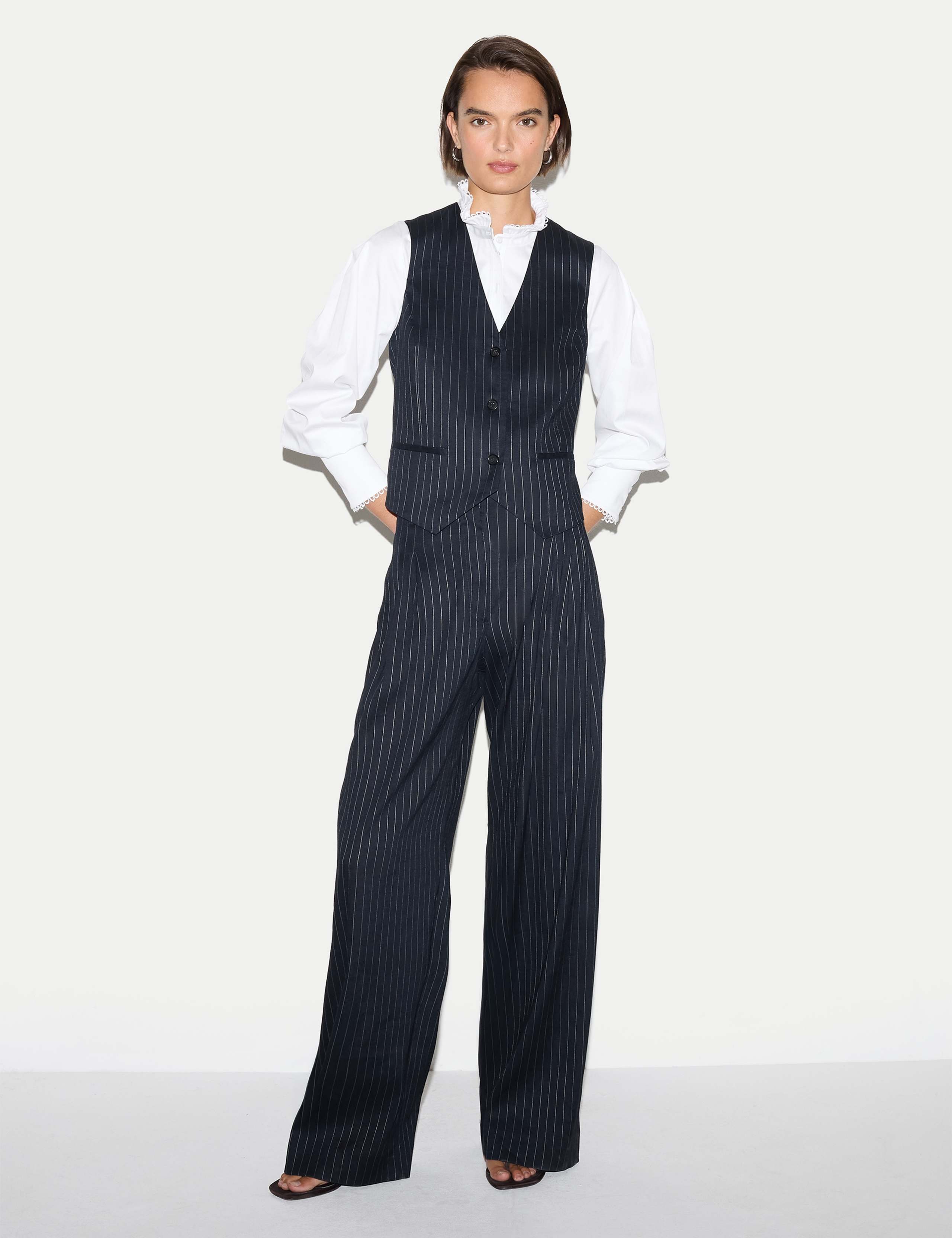 Linen Blend Pinstripe Pleat Front Wide Leg Trousers 5 of 5