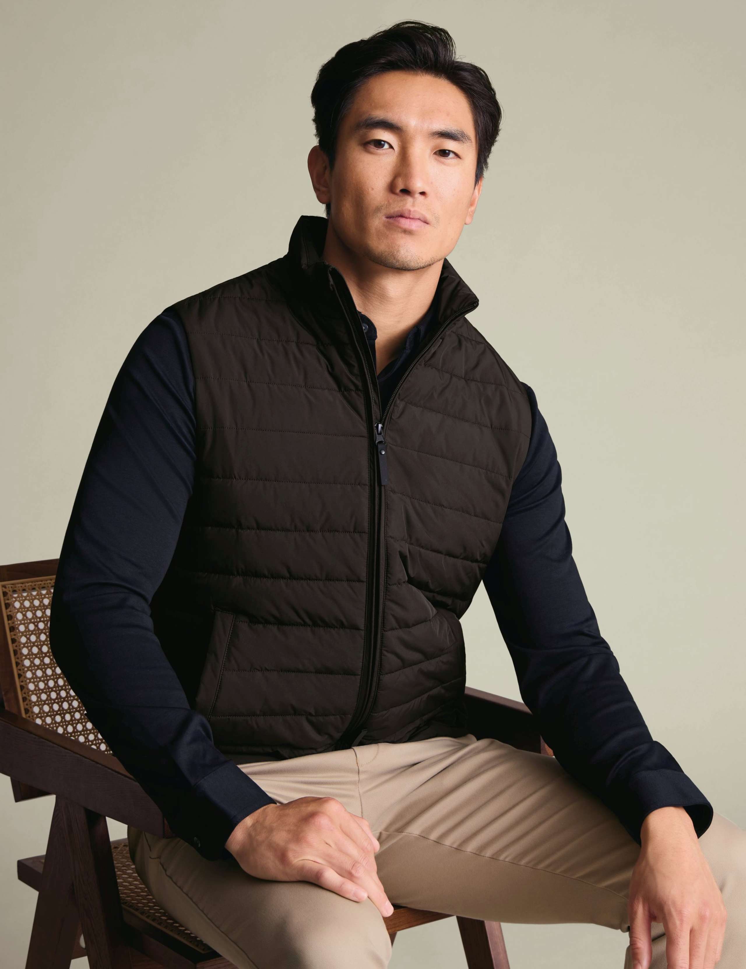 Quilted Textured Gilet 3 of 7