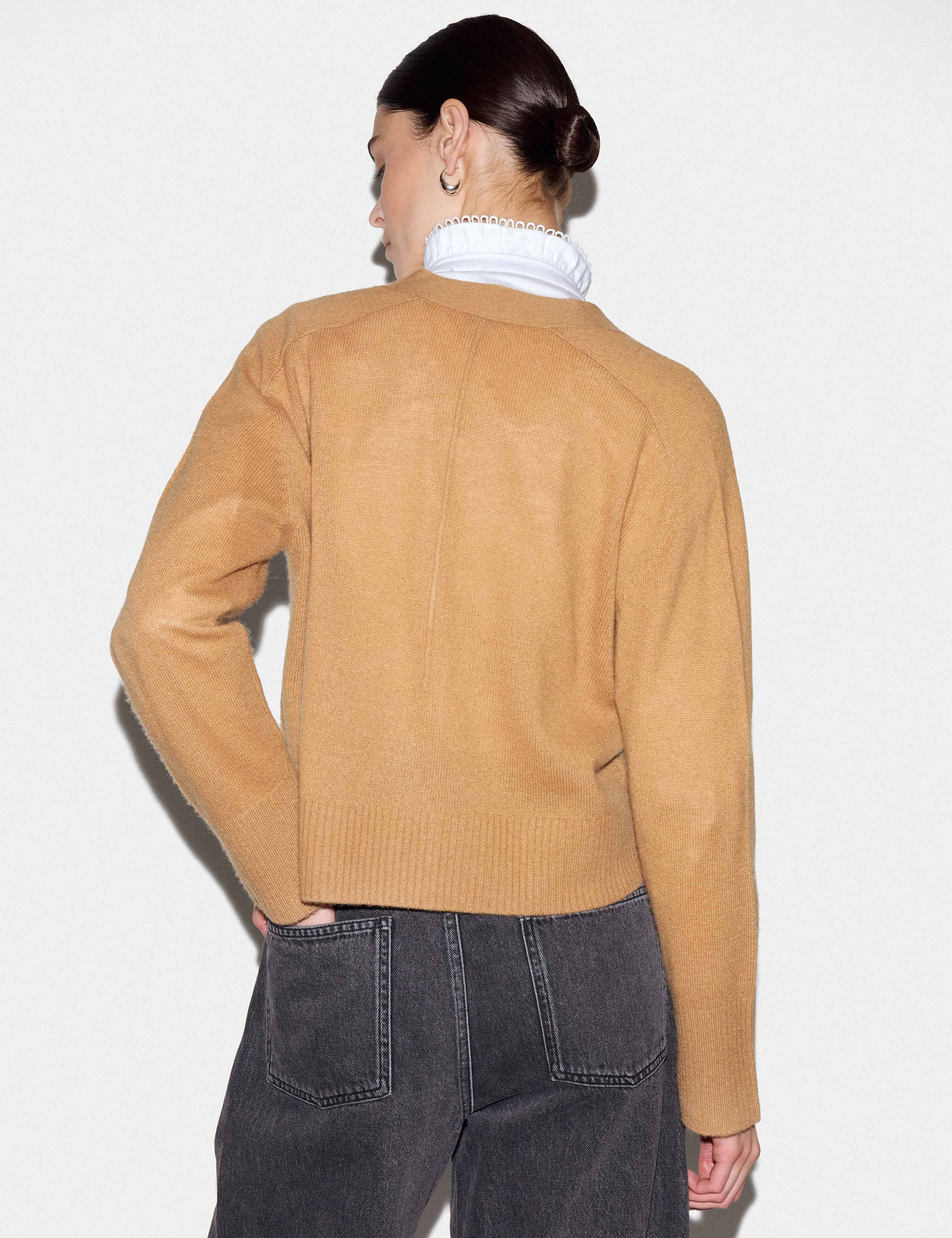 Merino Wool Rich V Neck Relaxed Cardigan with Cashmere 4 of 4