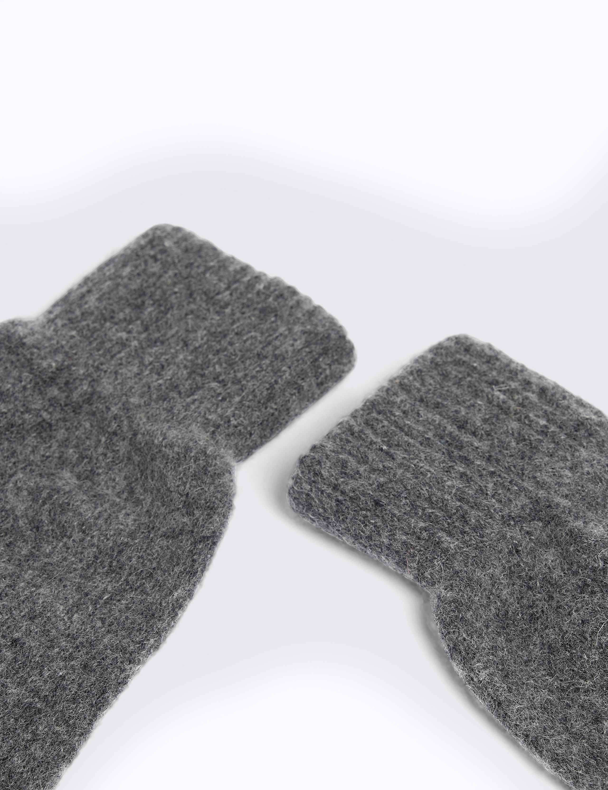 Cashmere Blend Gloves 2 of 2