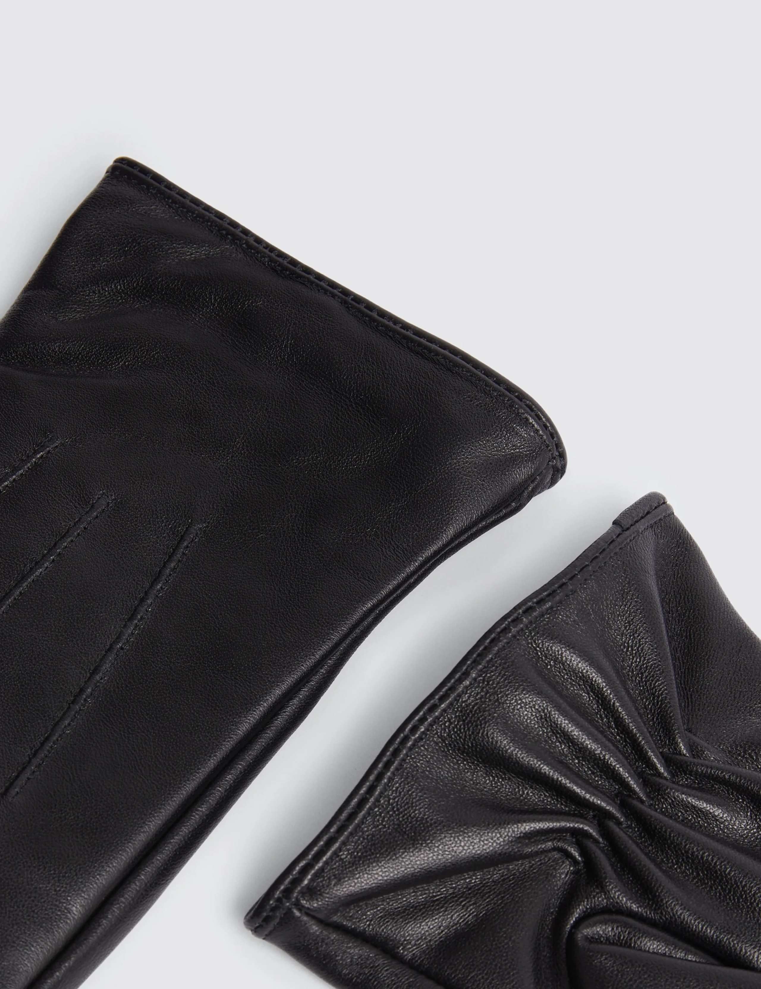 Leather Gloves 2 of 2