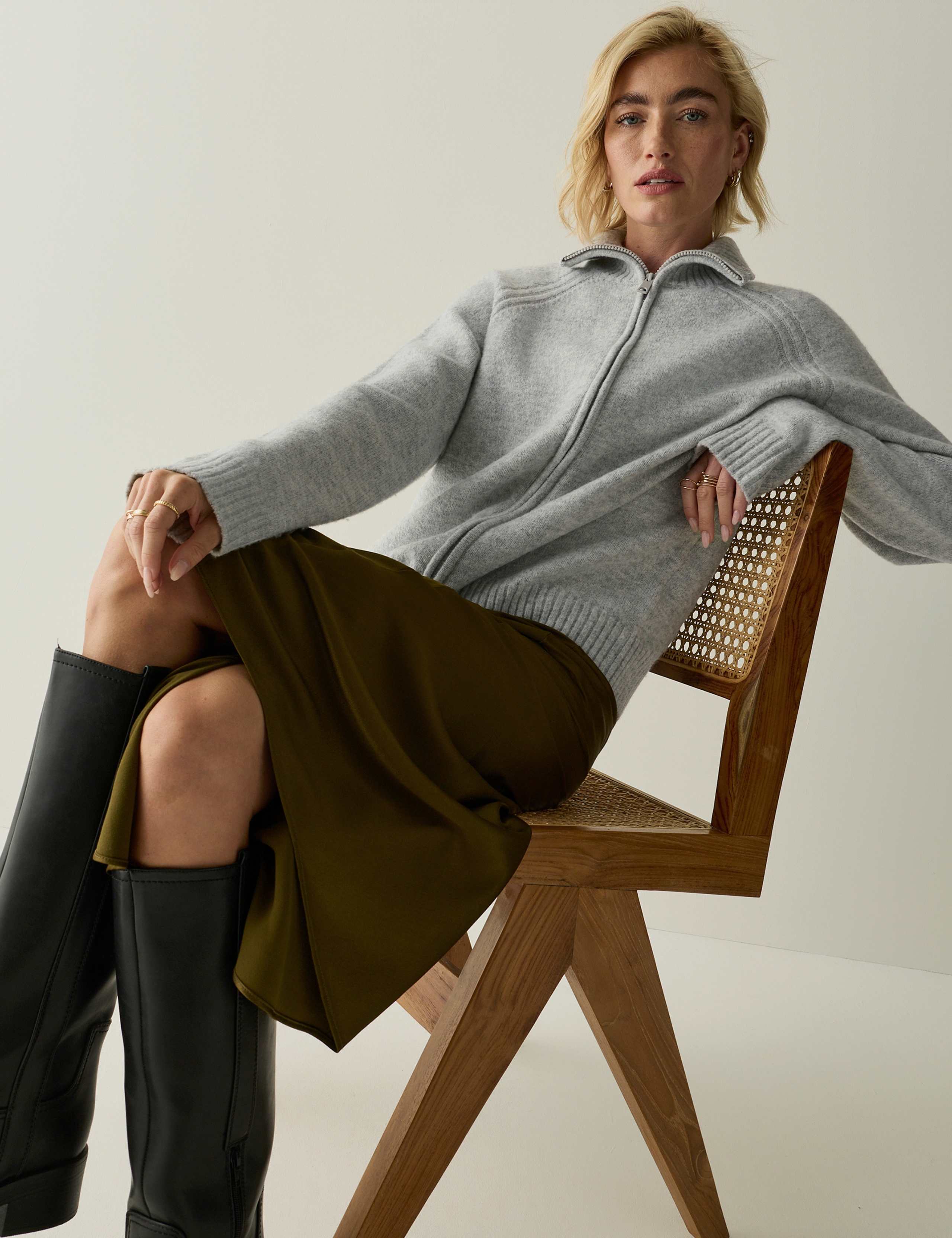 Textured Collared Cardigan 3 of 7