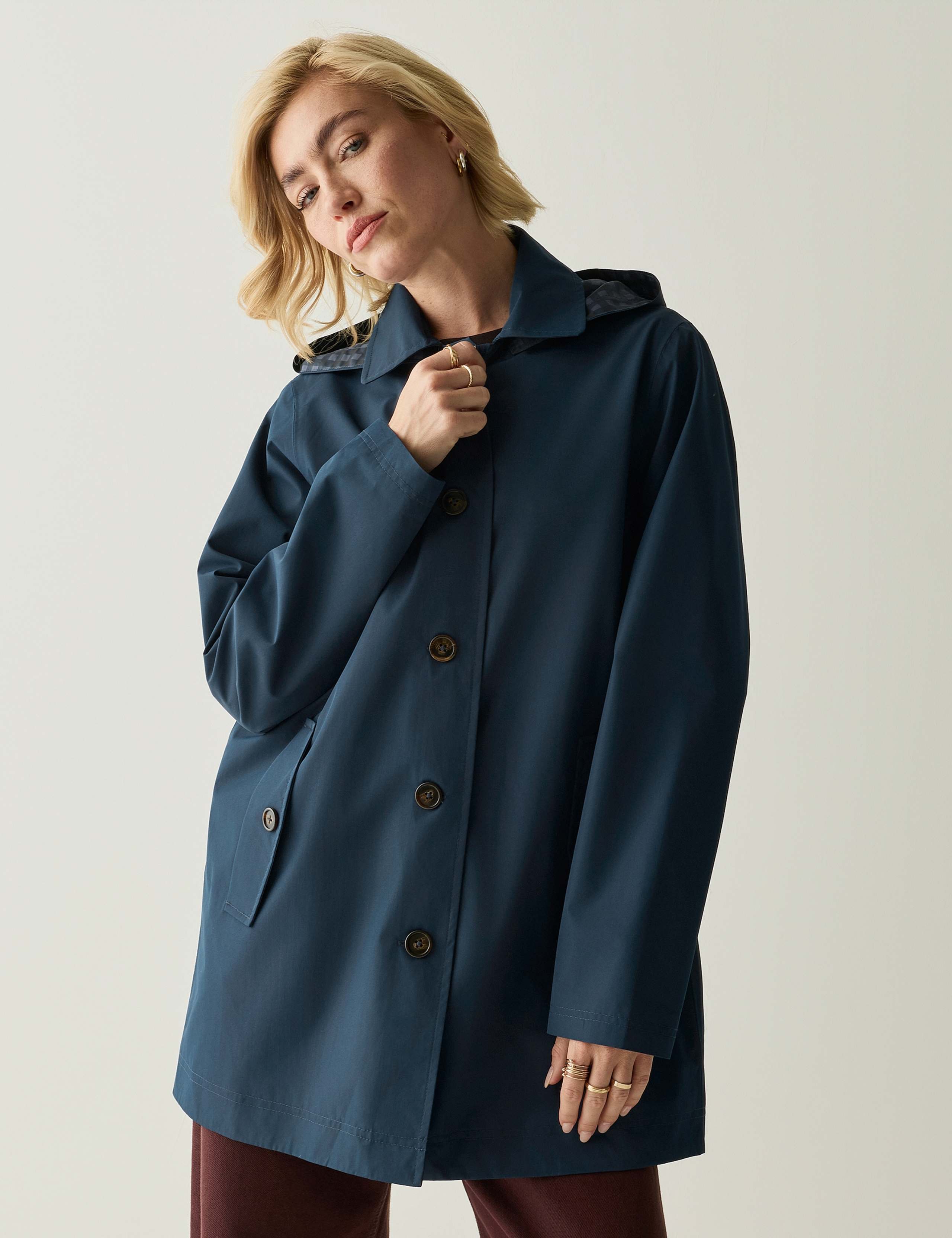 Waterproof Hooded Longline Trench Mac 3 of 8