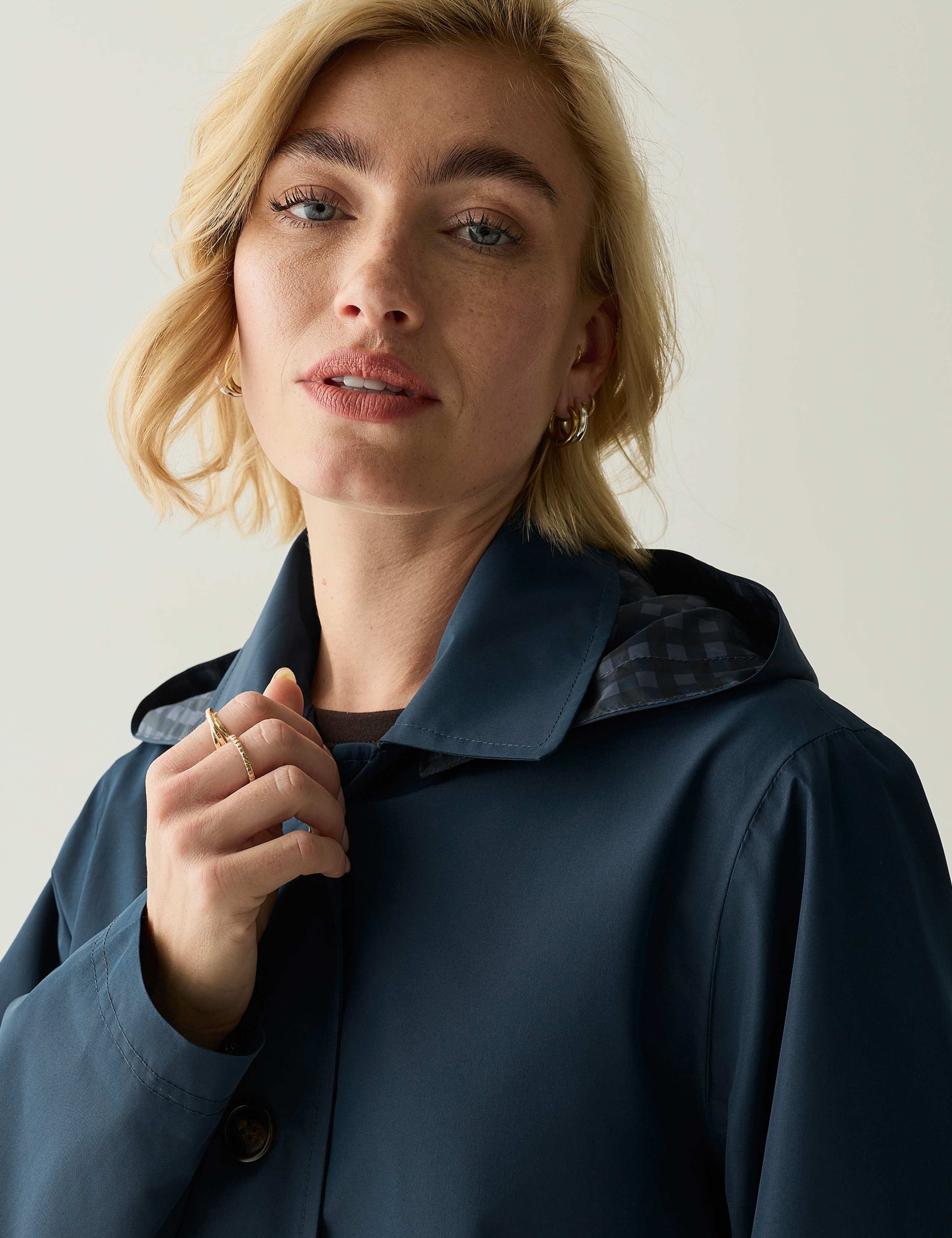Waterproof Hooded Longline Trench Mac 6 of 8