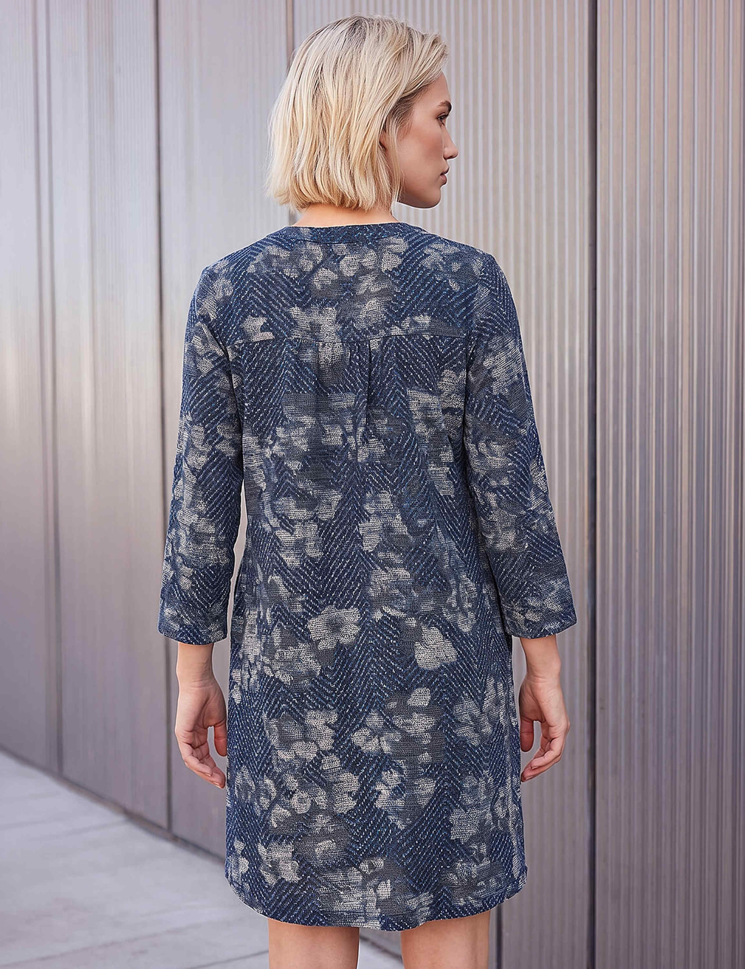 Floral Shift Dress 3 of 4