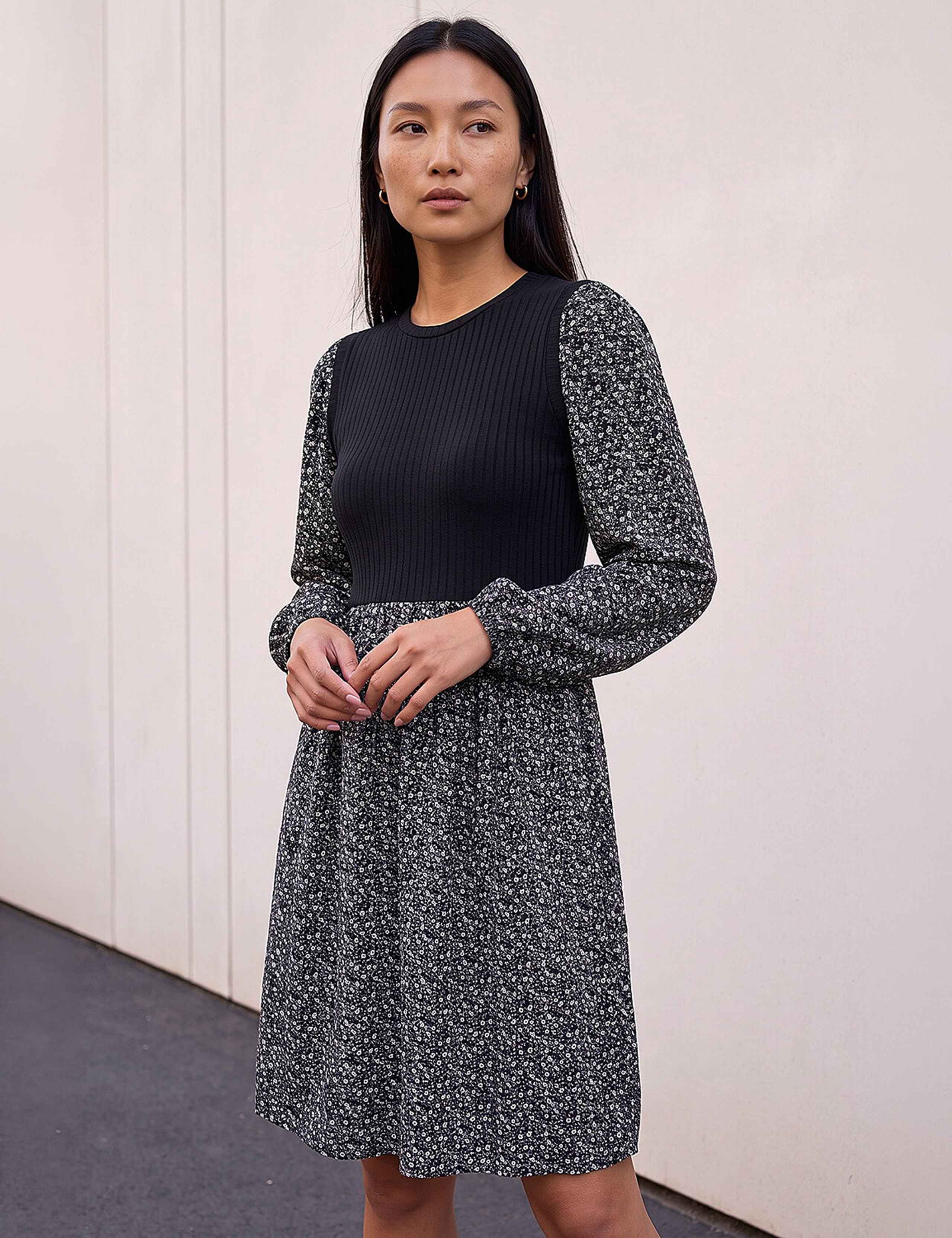 Floral Fit and Flare Dress 2 of 4