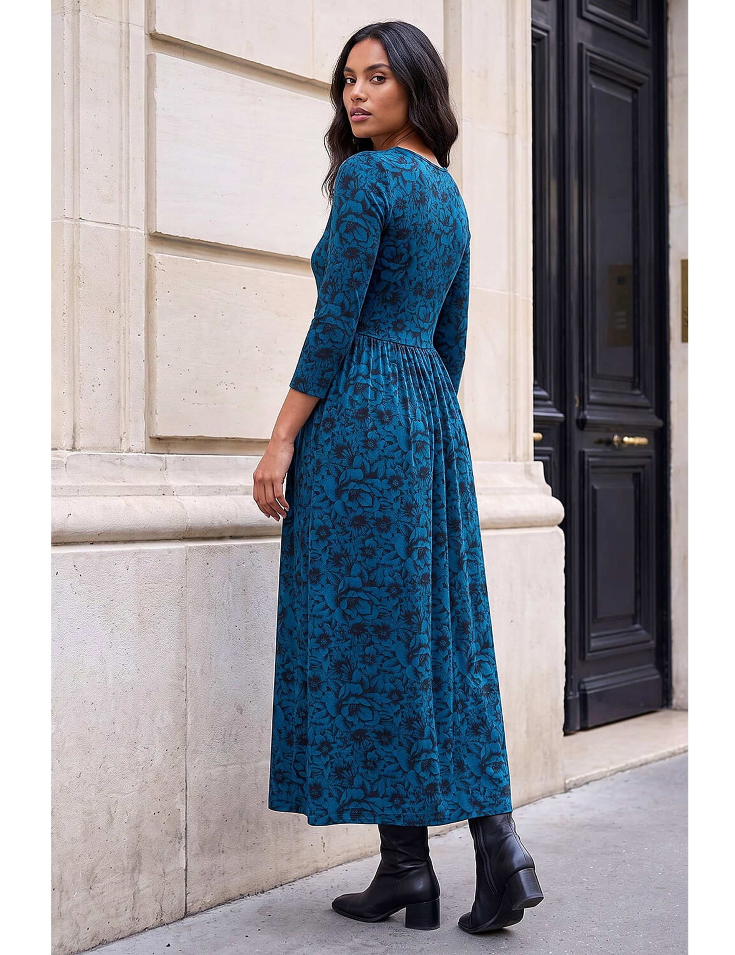 Printed Stretch Midi Dress 3 of 4
