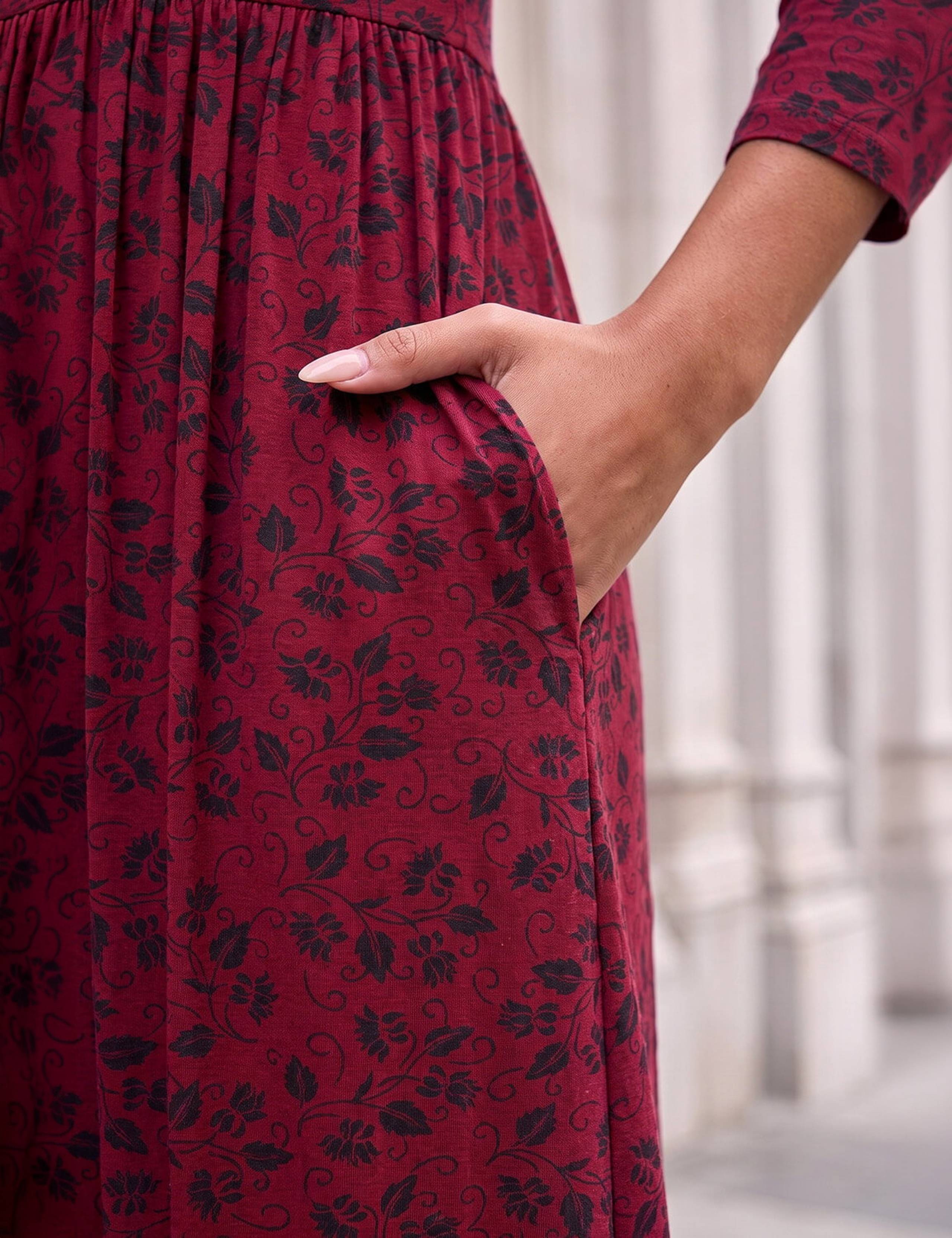 Printed Pocket Fit And Flare Dress 4 of 4