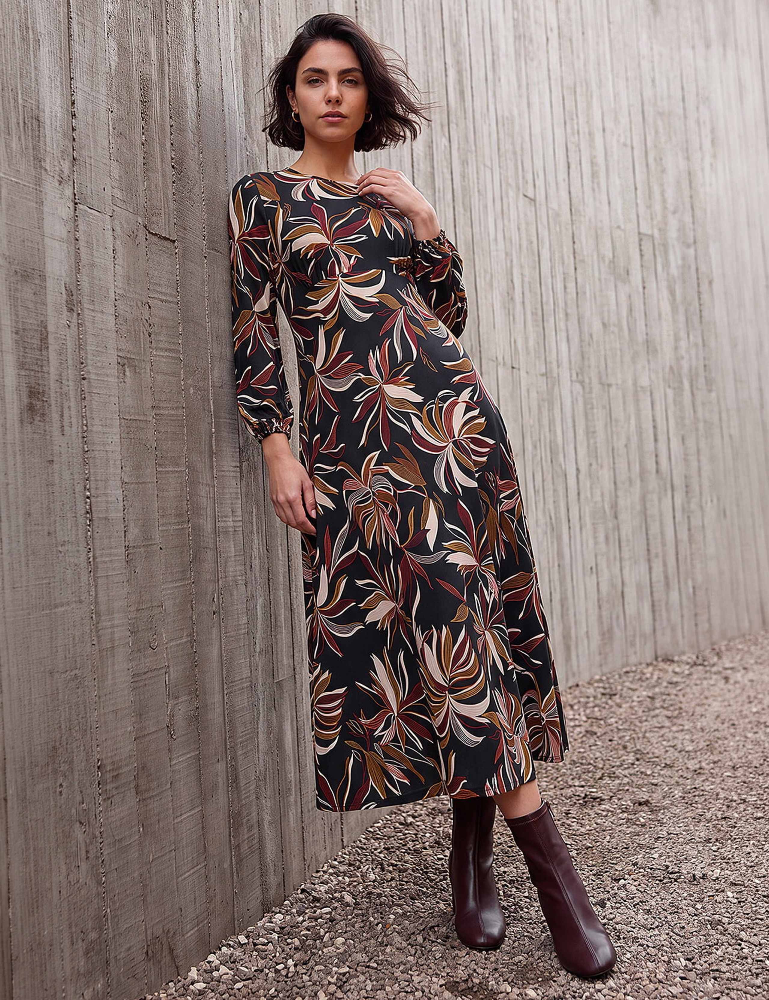 Leaf Print Knee Length A Line Dress 3 of 4