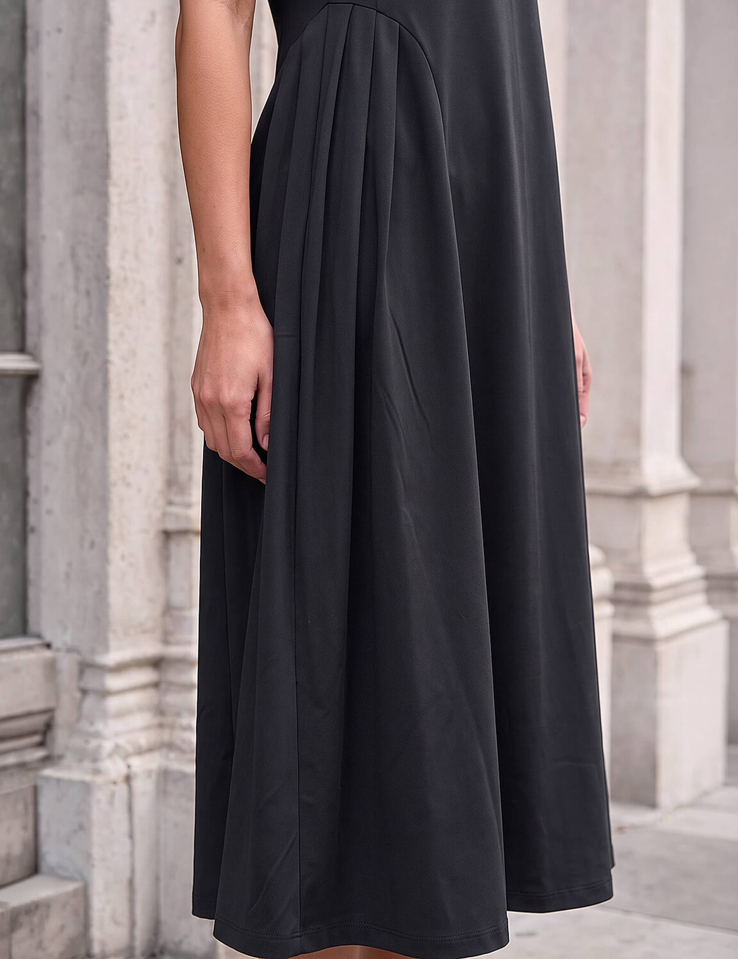 Side Pleat Detail Dress 4 of 4