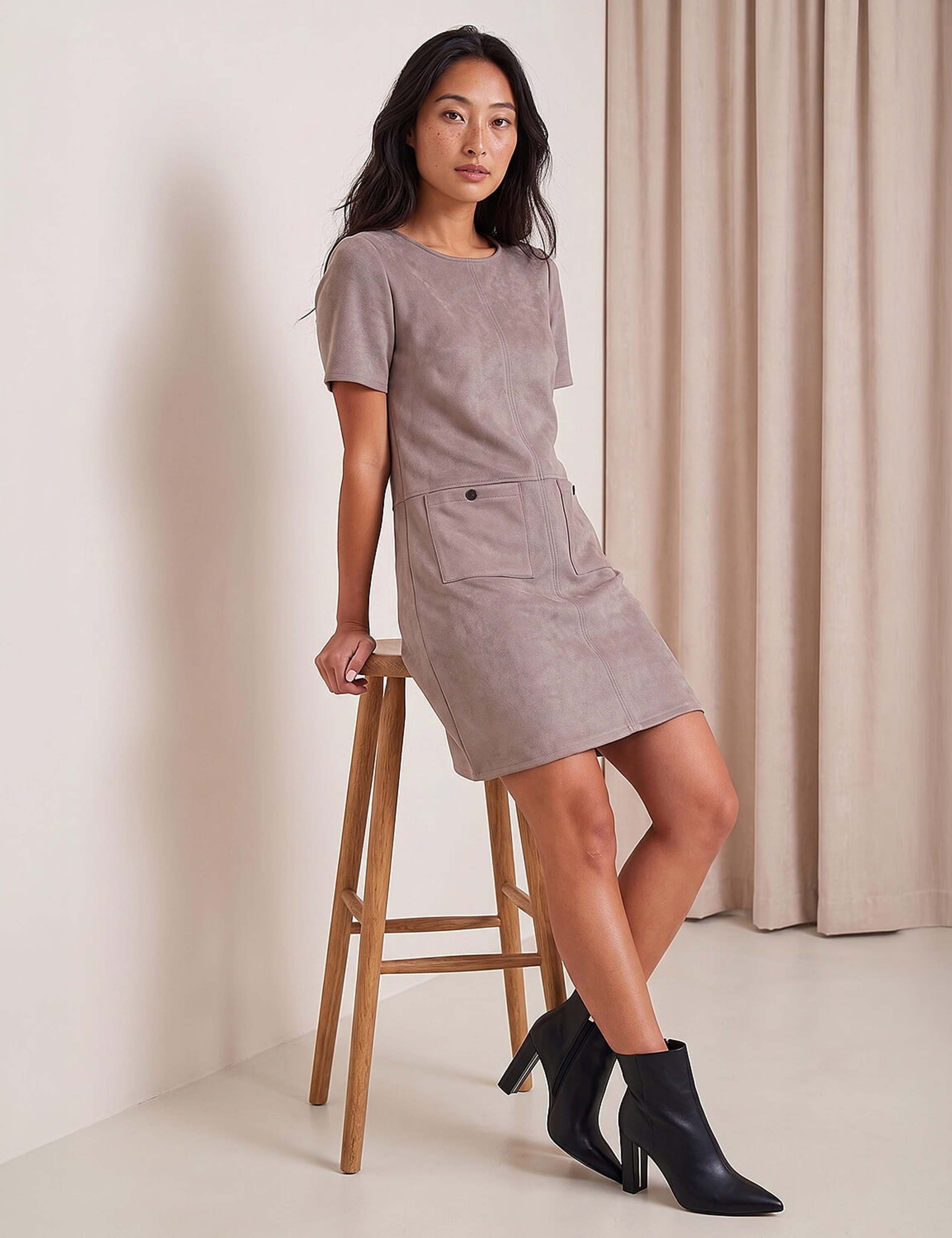 Petite Knee Length Shift Dress 3 of 4