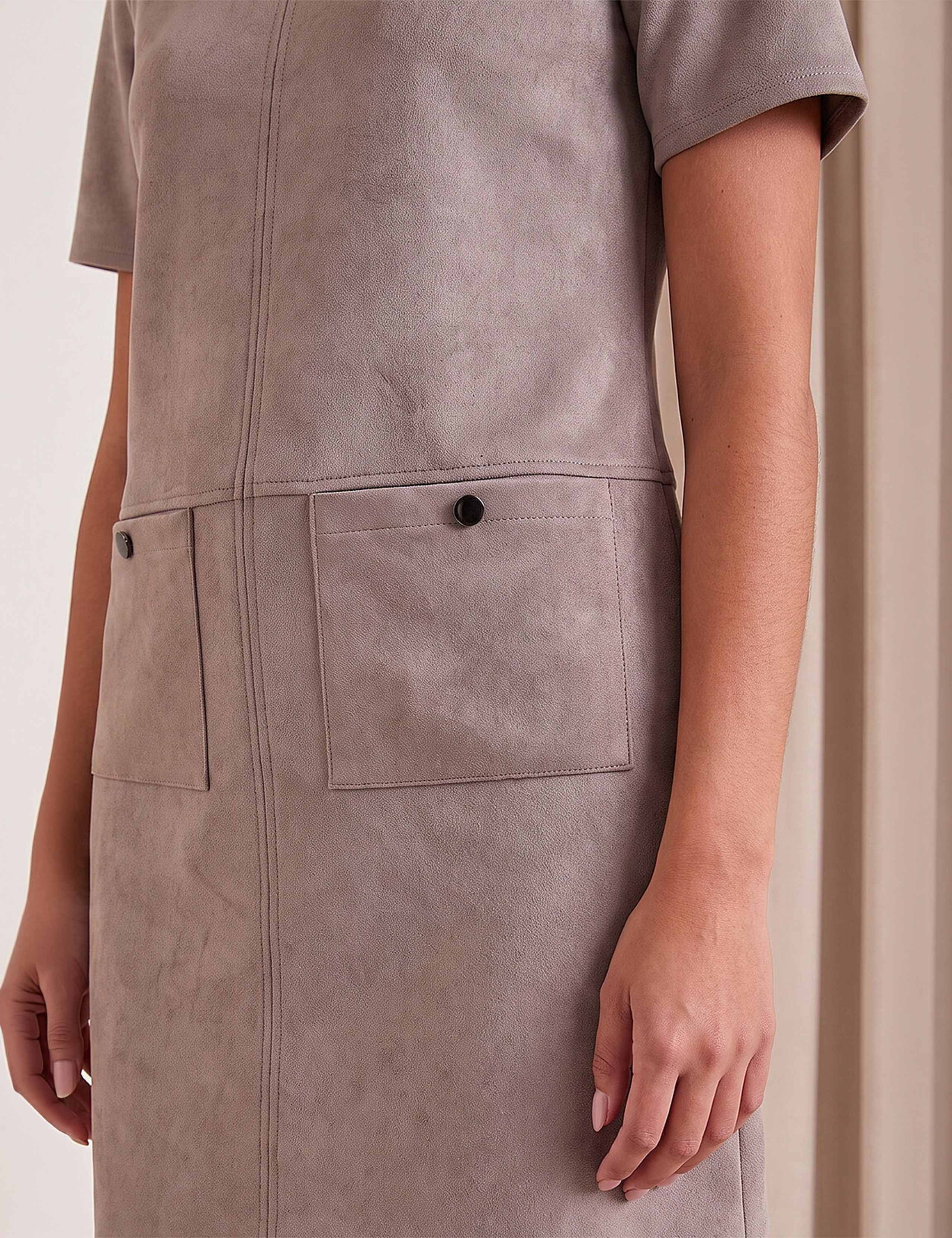 Petite Knee Length Shift Dress 4 of 4