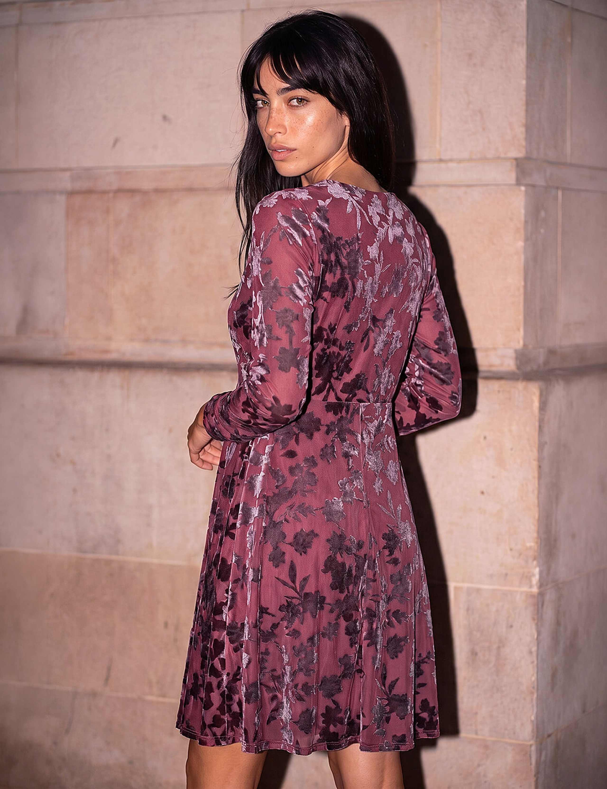 Petite Fit And Flare Midi Dress 3 of 4