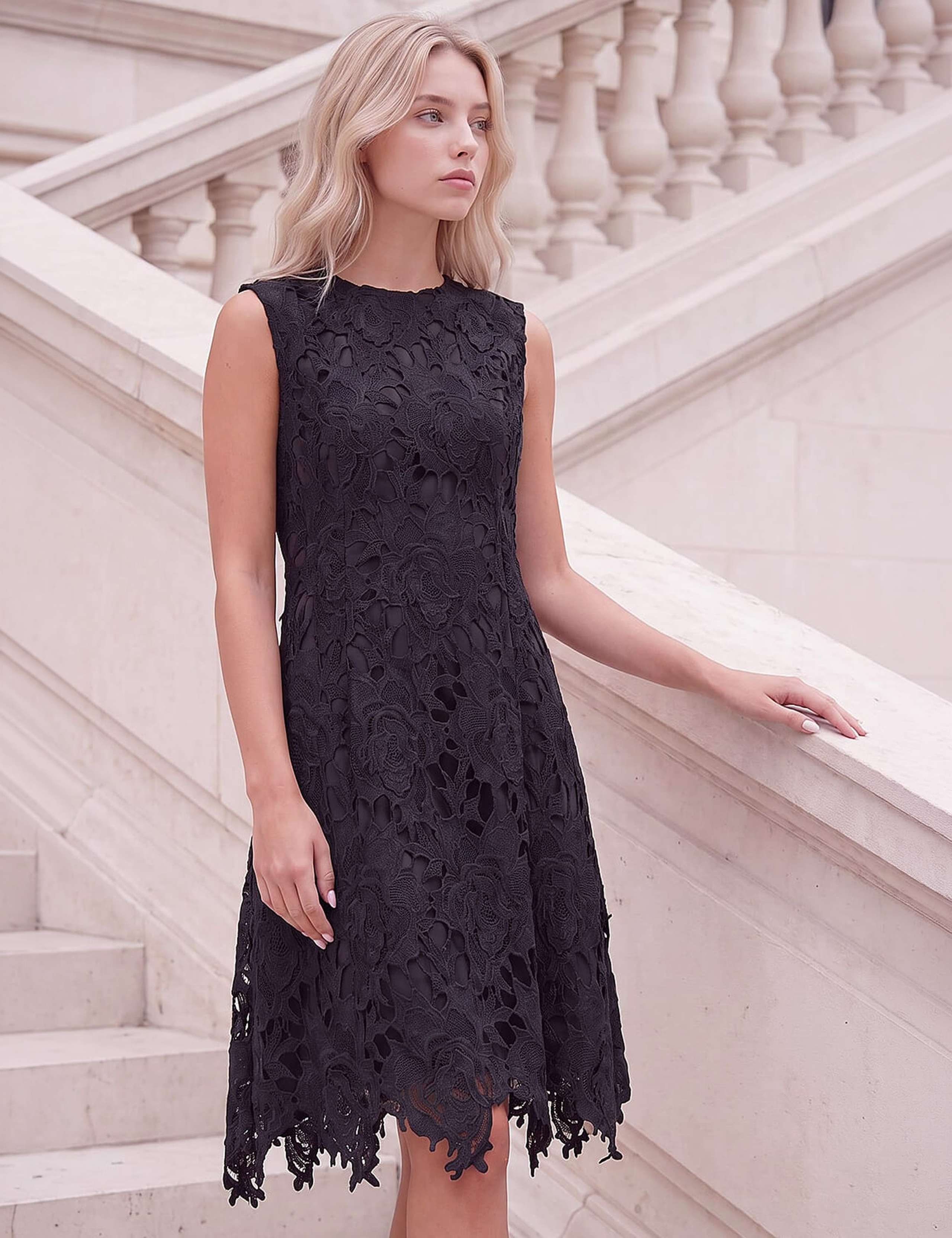 Petite Floral Lace Bodycon Dress 2 of 4