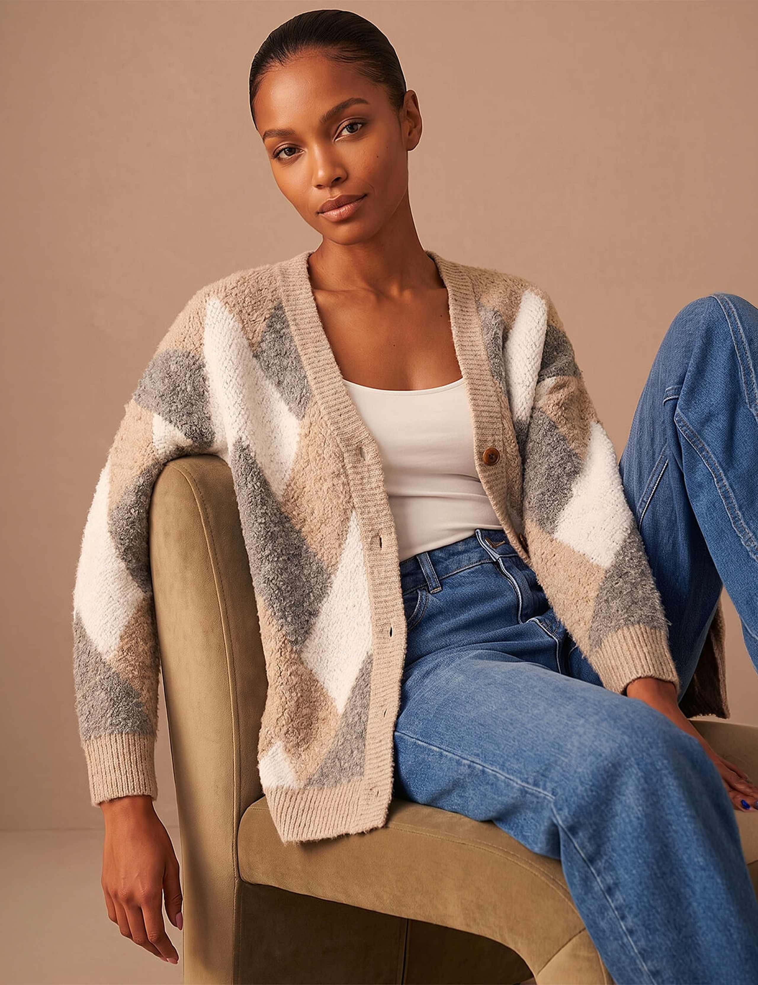 Boucle Chevron Cardigan 3 of 4