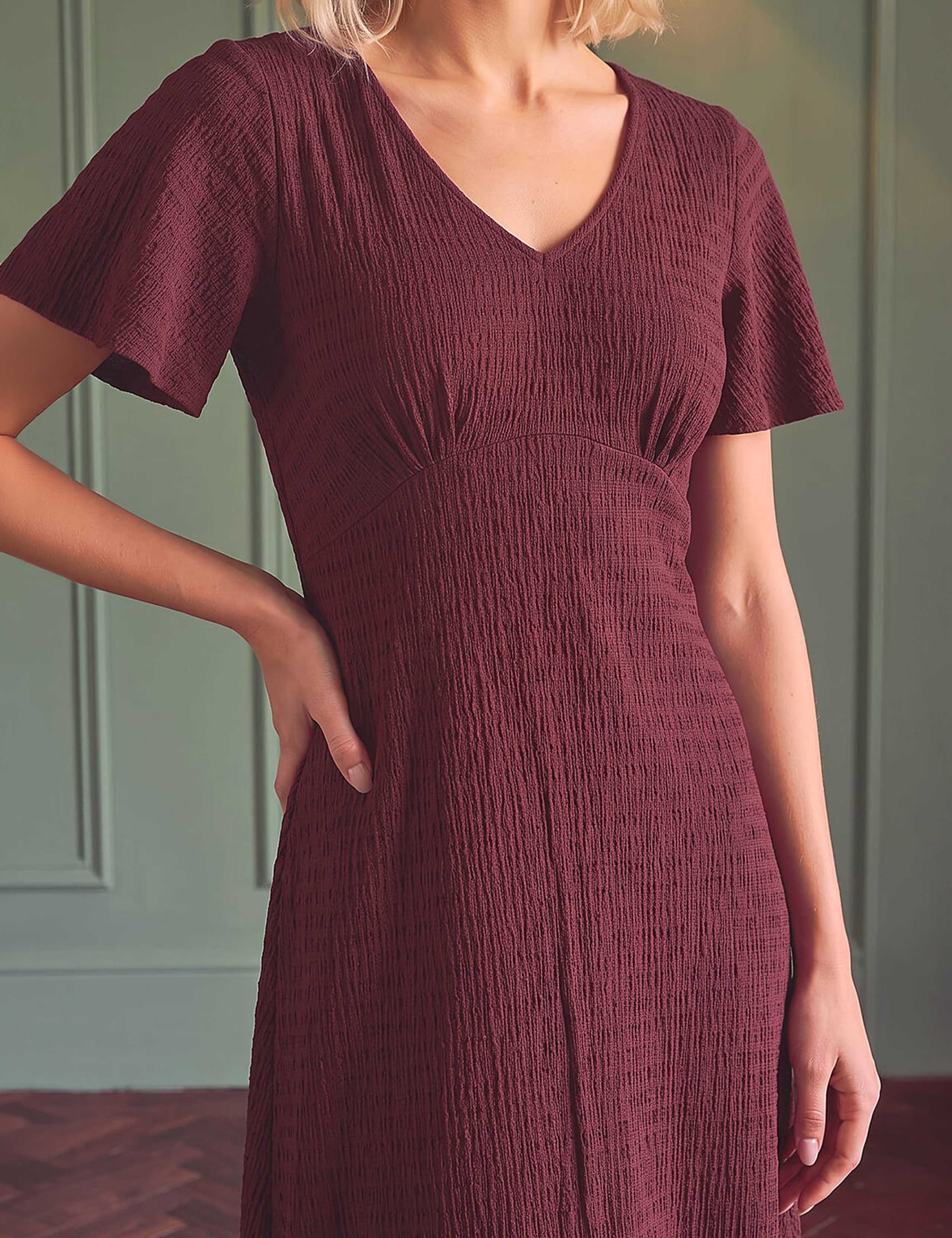 Petite V Neck Fit And Flare Dress 4 of 4