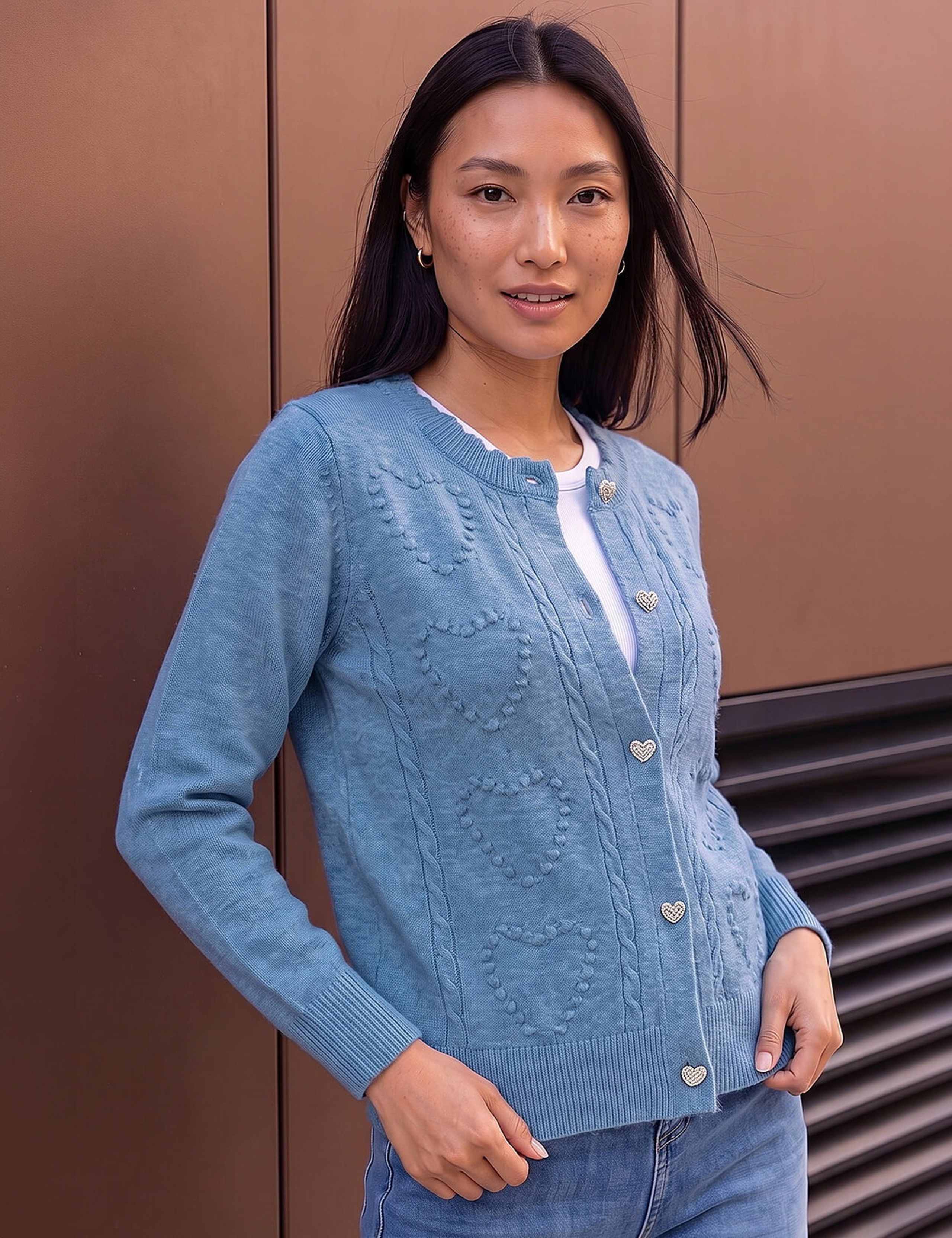 Heart Stitch Cardigan 2 of 4