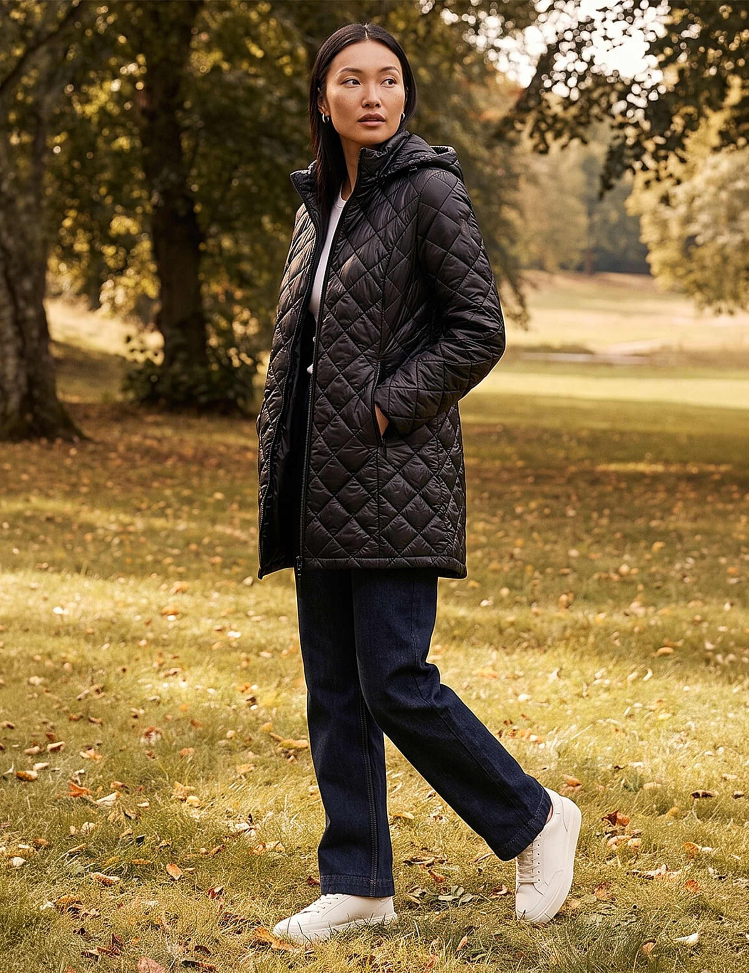 Two Tone Diamond Quilted Coat 3 of 4