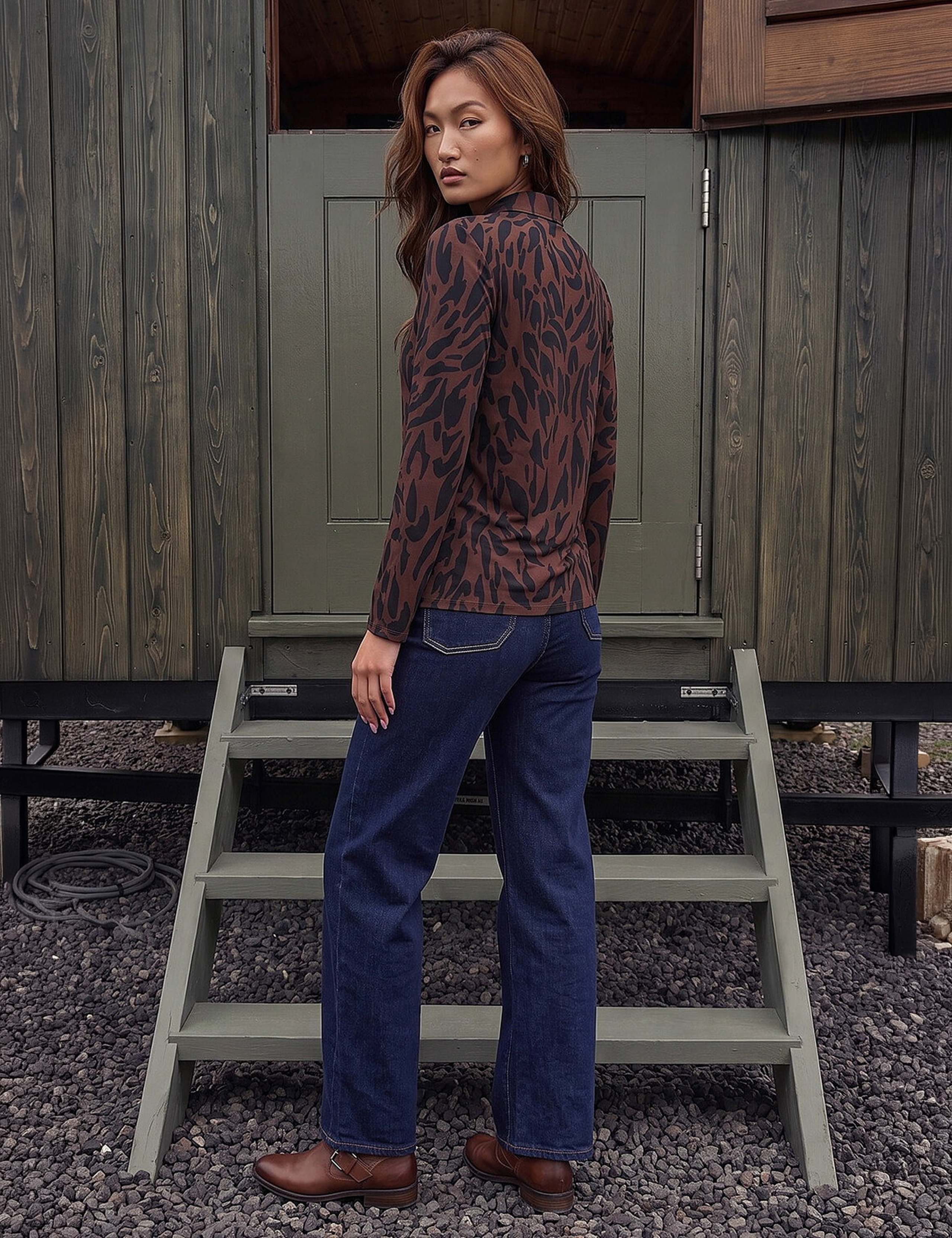 Abstract Print Collared Blouse 3 of 4