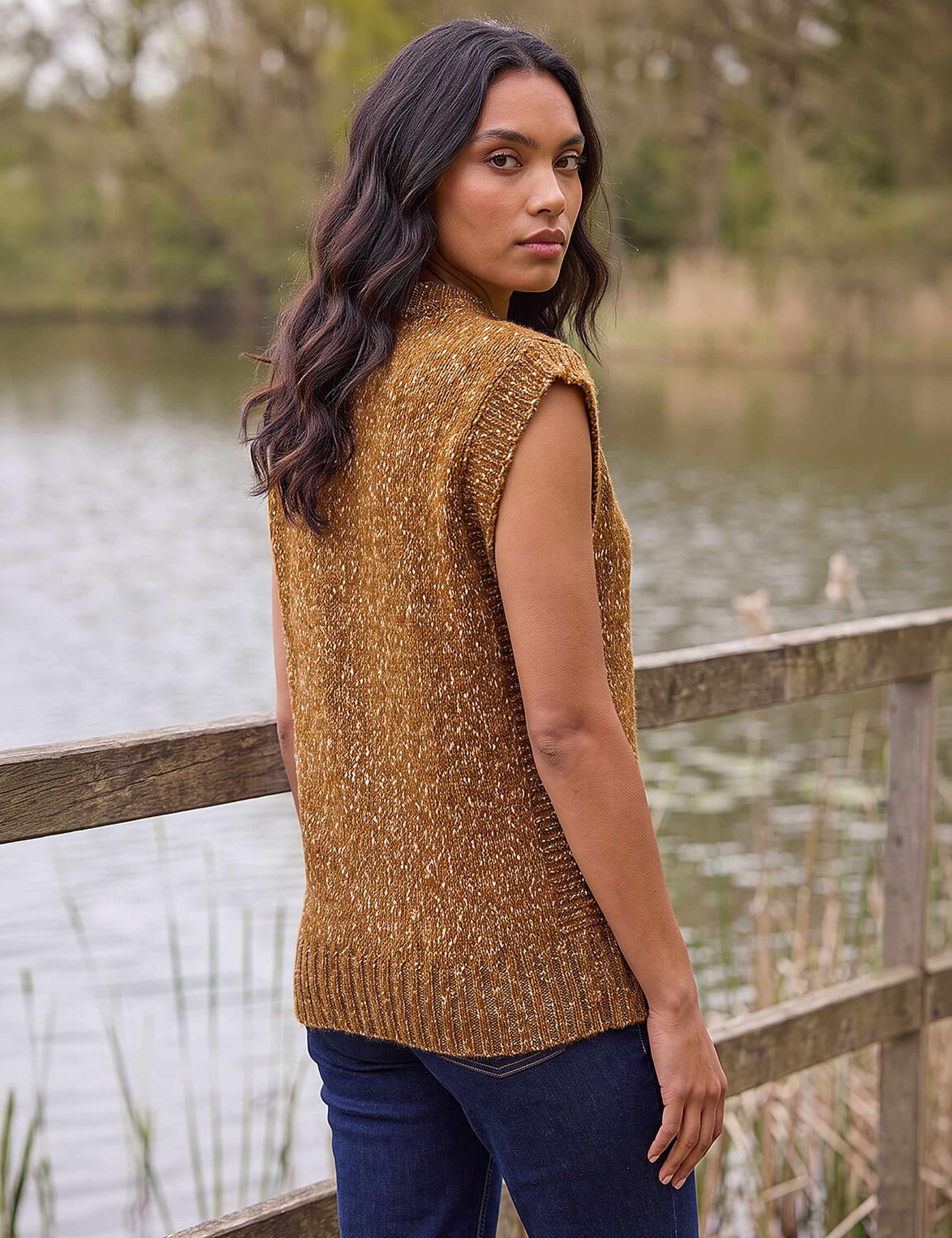 Speckled Knitted Vest 3 of 4