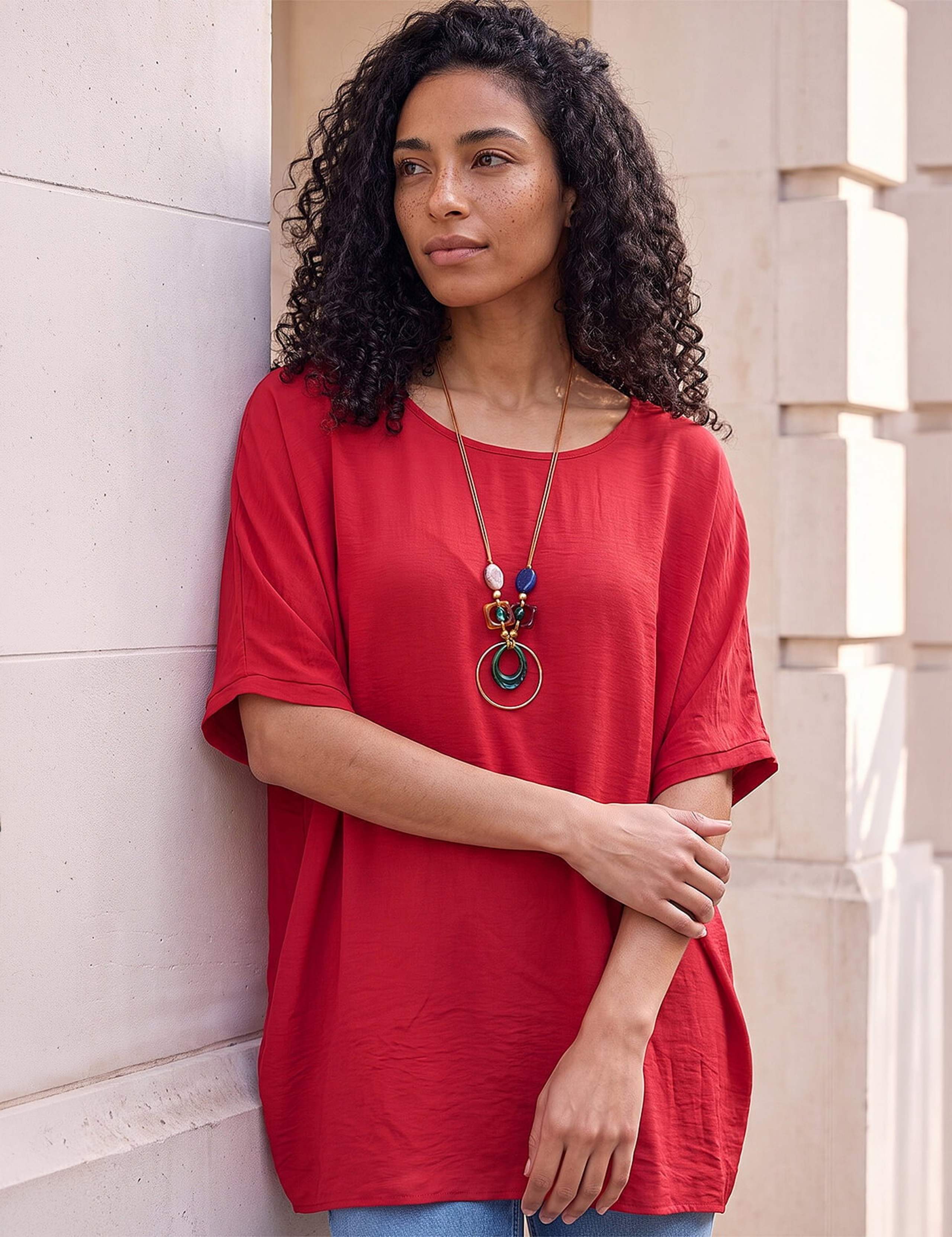 Round Neck Batwing Longline Tunic 1 of 4