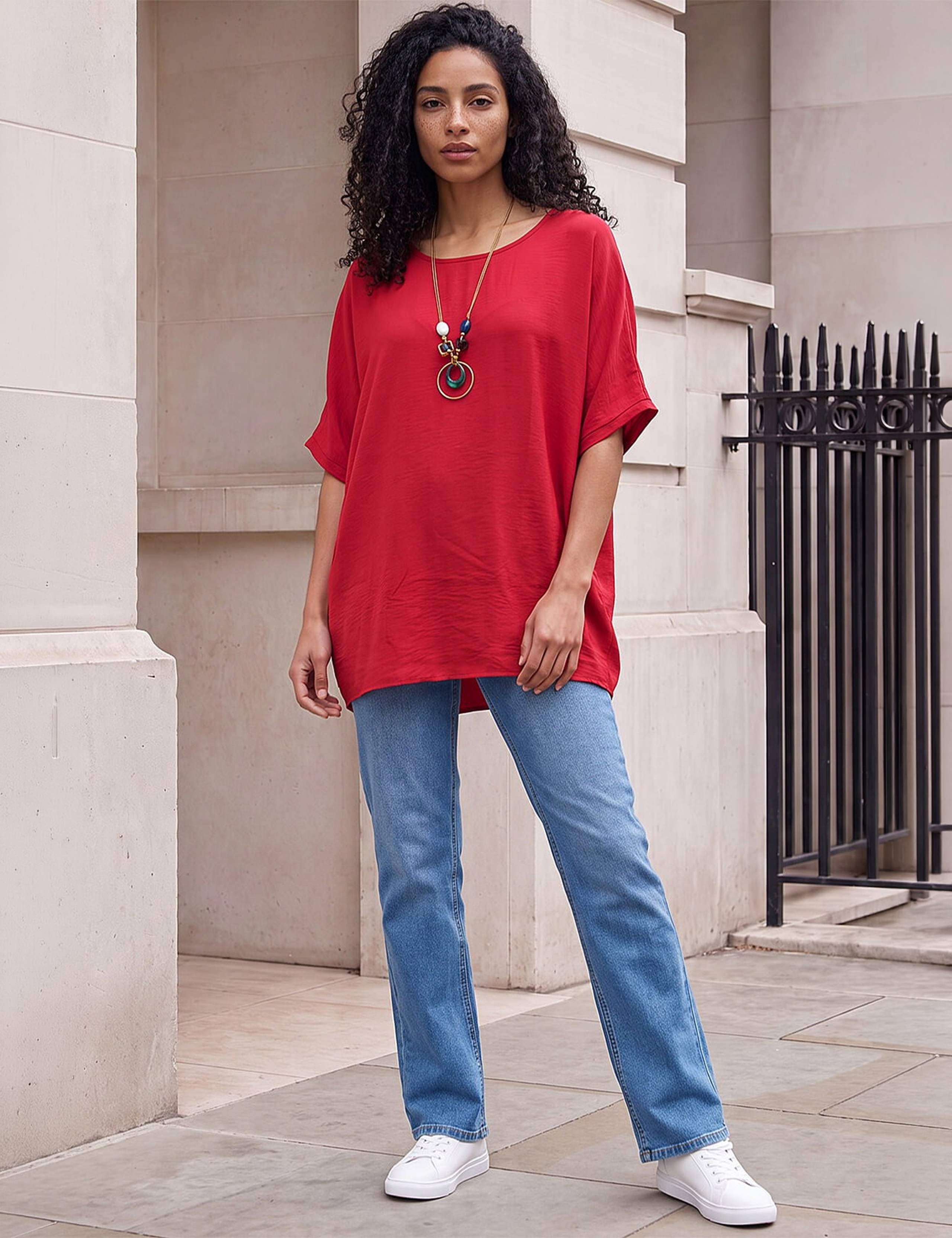 Round Neck Batwing Longline Tunic 2 of 4