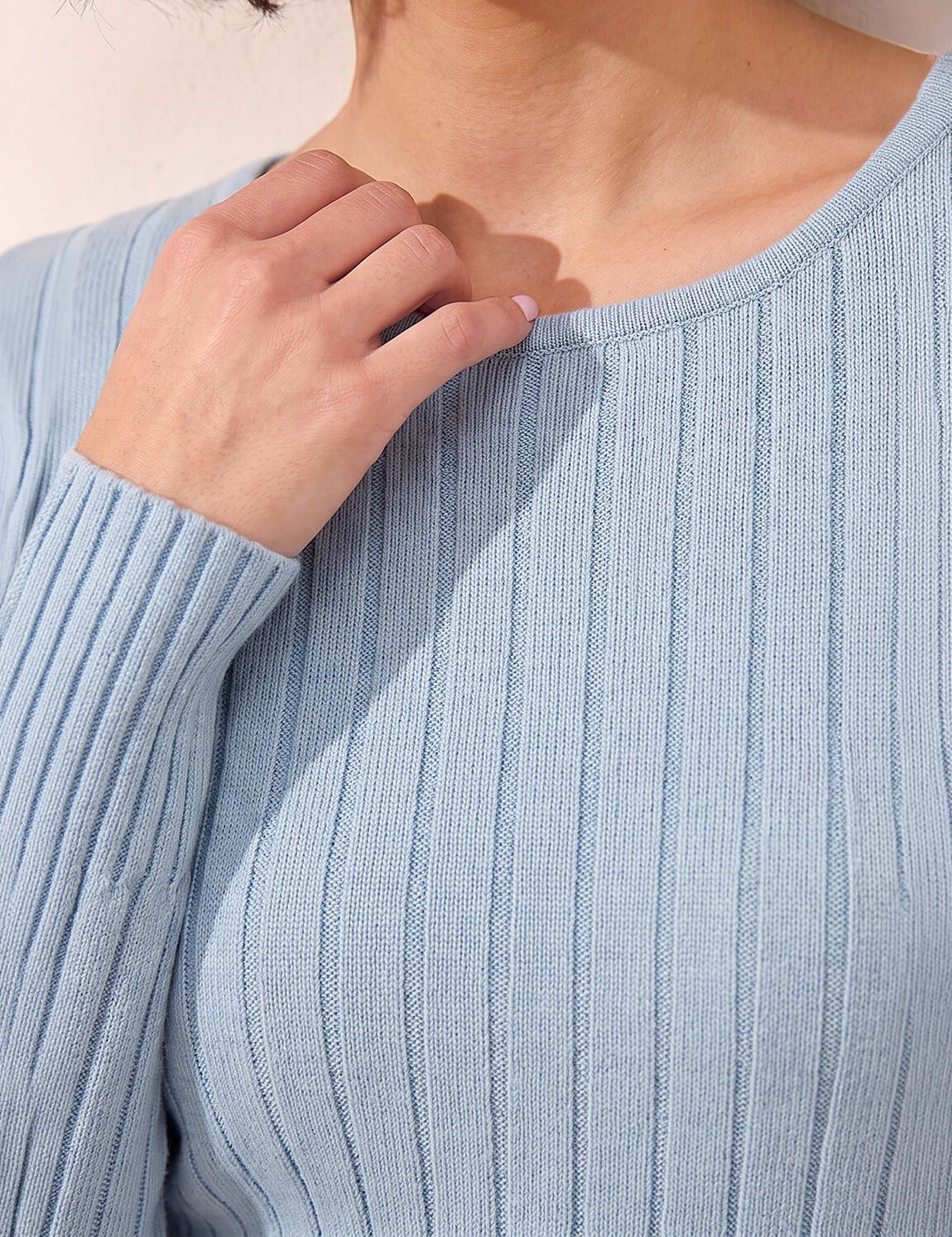 Rayon Blend Ribbed Round Neck Cuffed Knitted Top 4 of 4