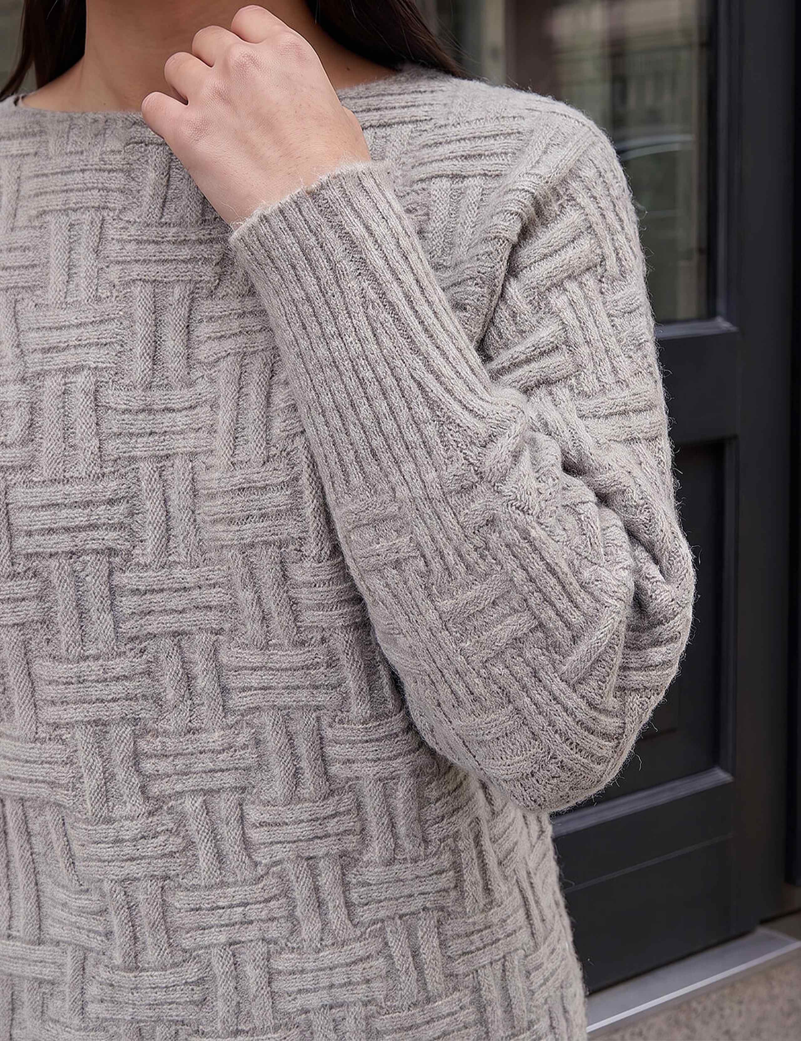 Batwing Sleeve Relaxed Jumper 4 of 4