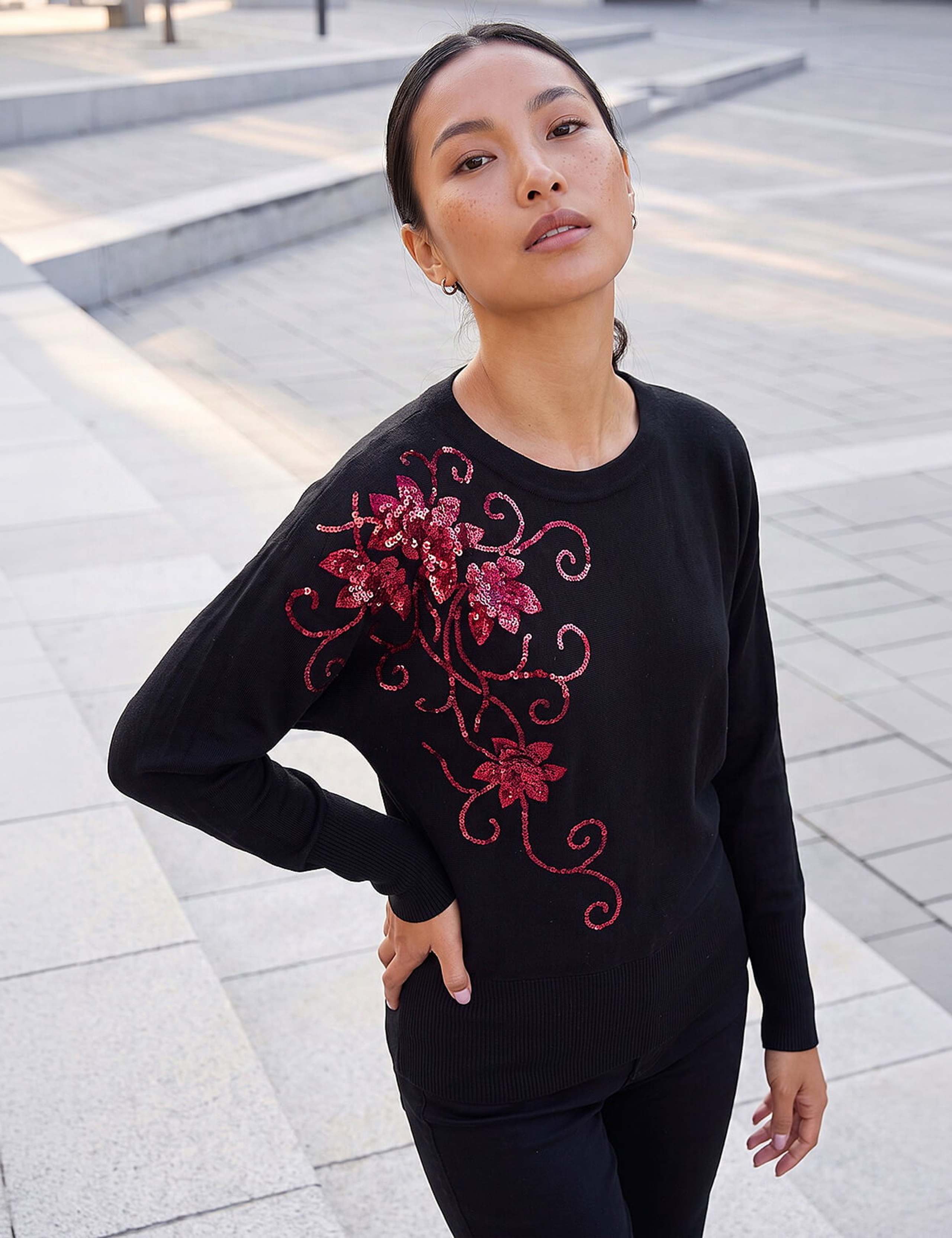 Rayon Rich Sequin Floral Batwing Sleeve Jumper 1 of 4