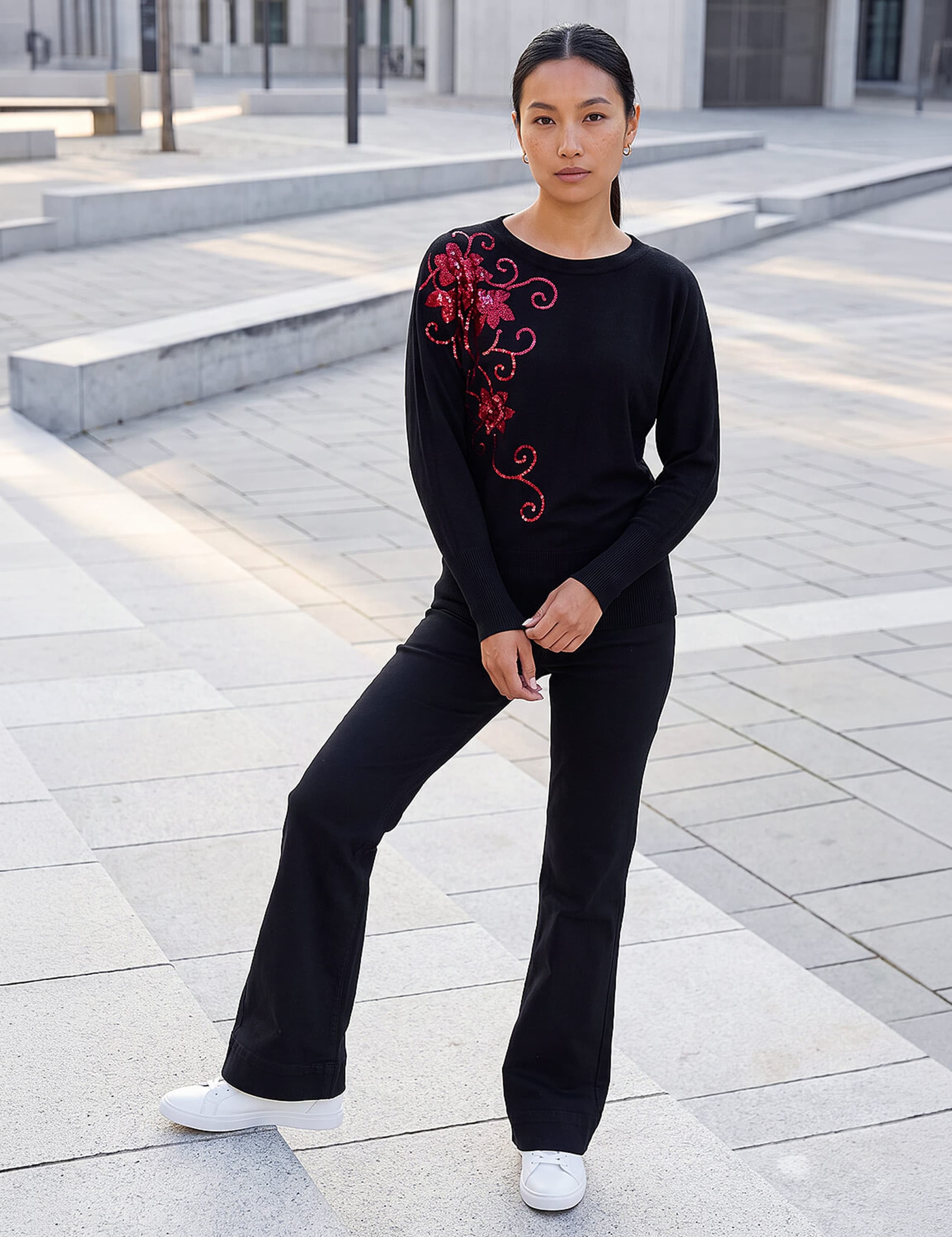Rayon Rich Sequin Floral Batwing Sleeve Jumper 2 of 4