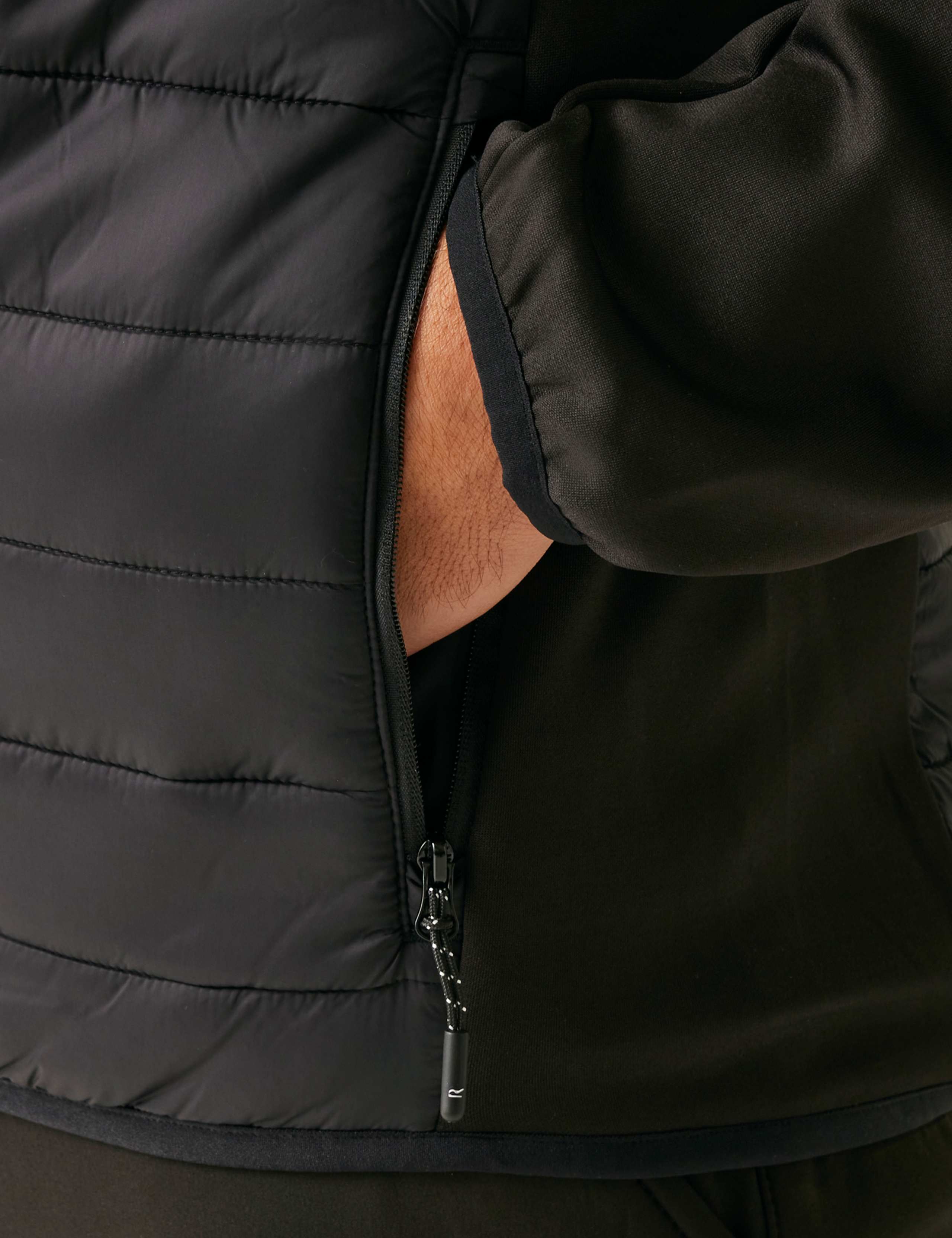 Clumber IV Hybrid Lightweight Padded Jacket 7 of 7
