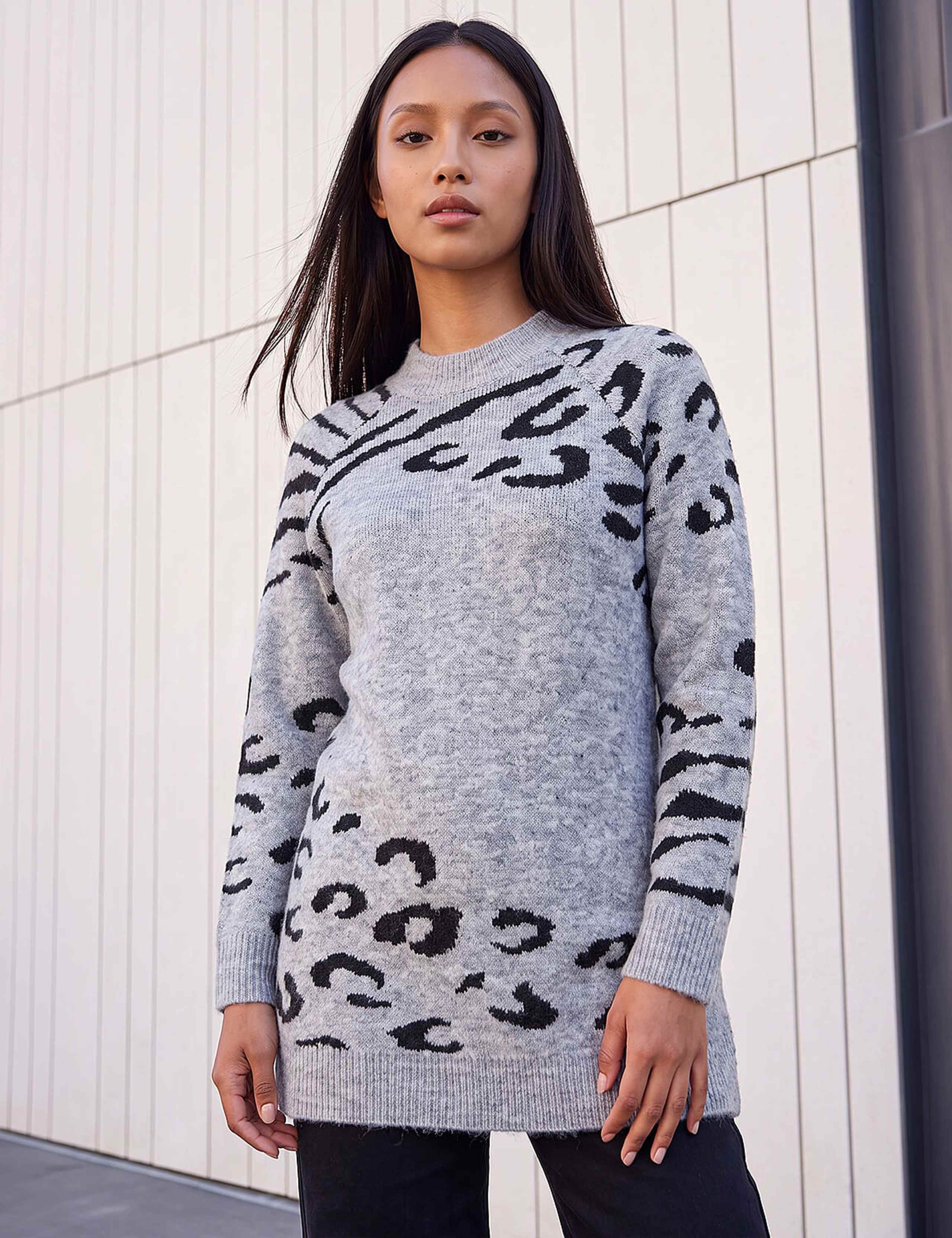 Petite Animal Print Jumper 1 of 4