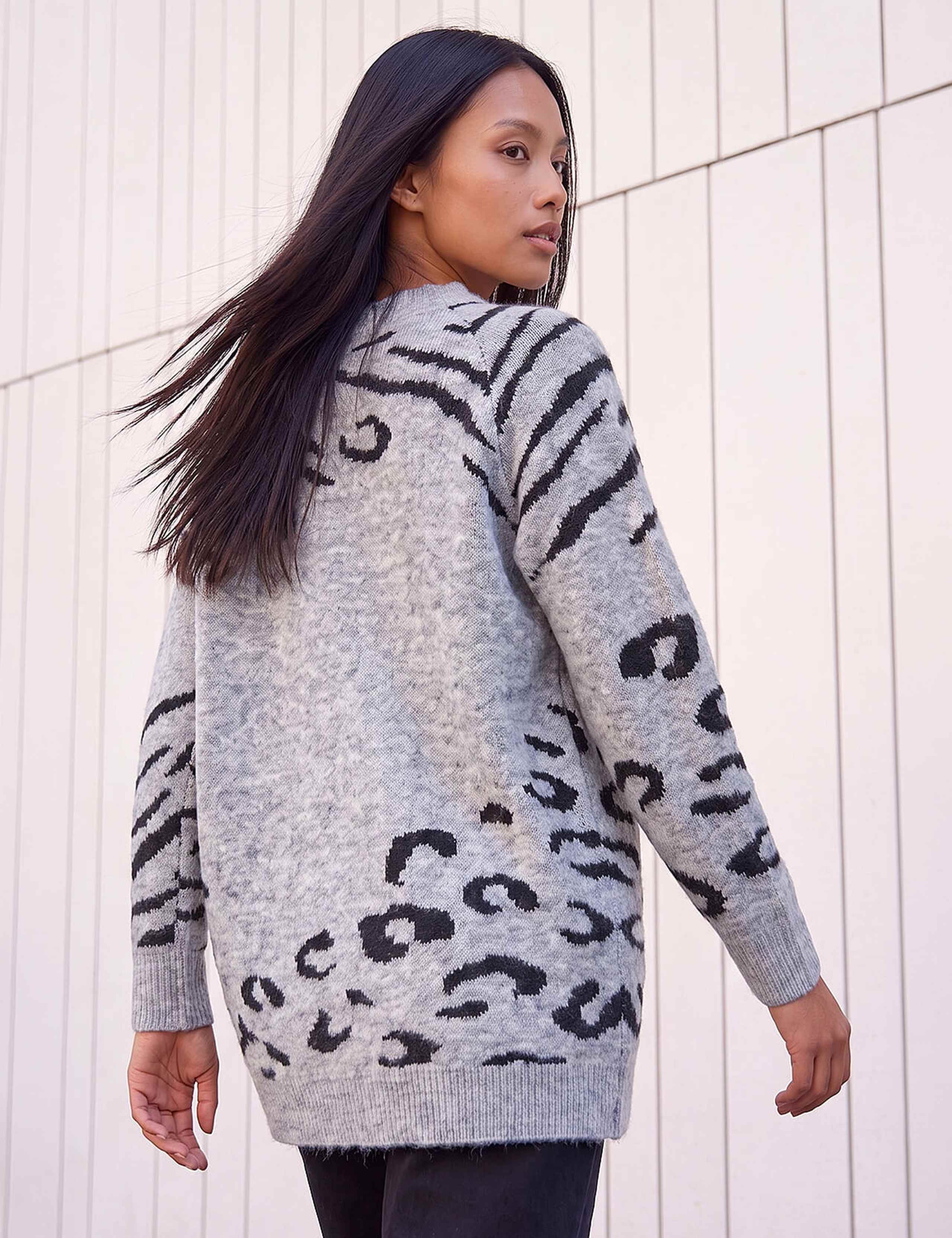 Petite Animal Print Jumper 2 of 4