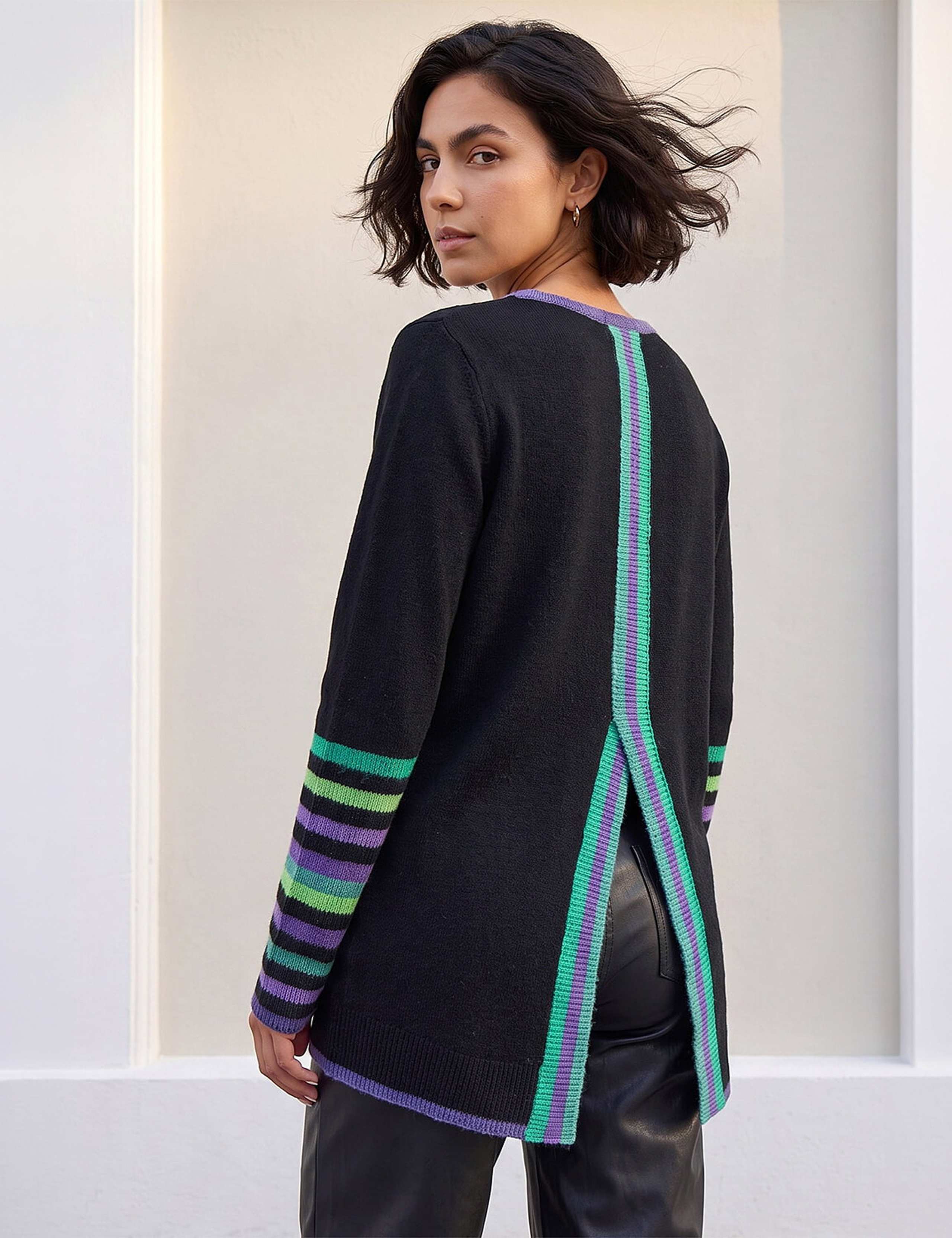 Contrast Stripe Acrylic Knit Jumper 2 of 4
