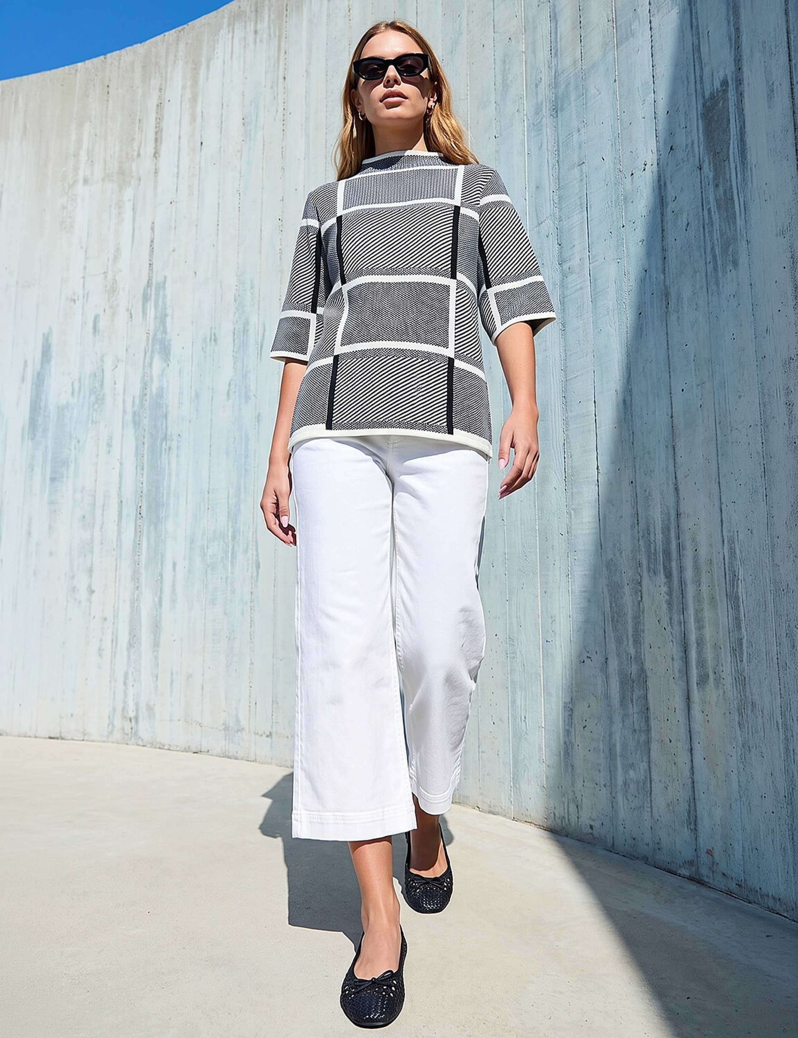 Checked Jumper 3 of 4